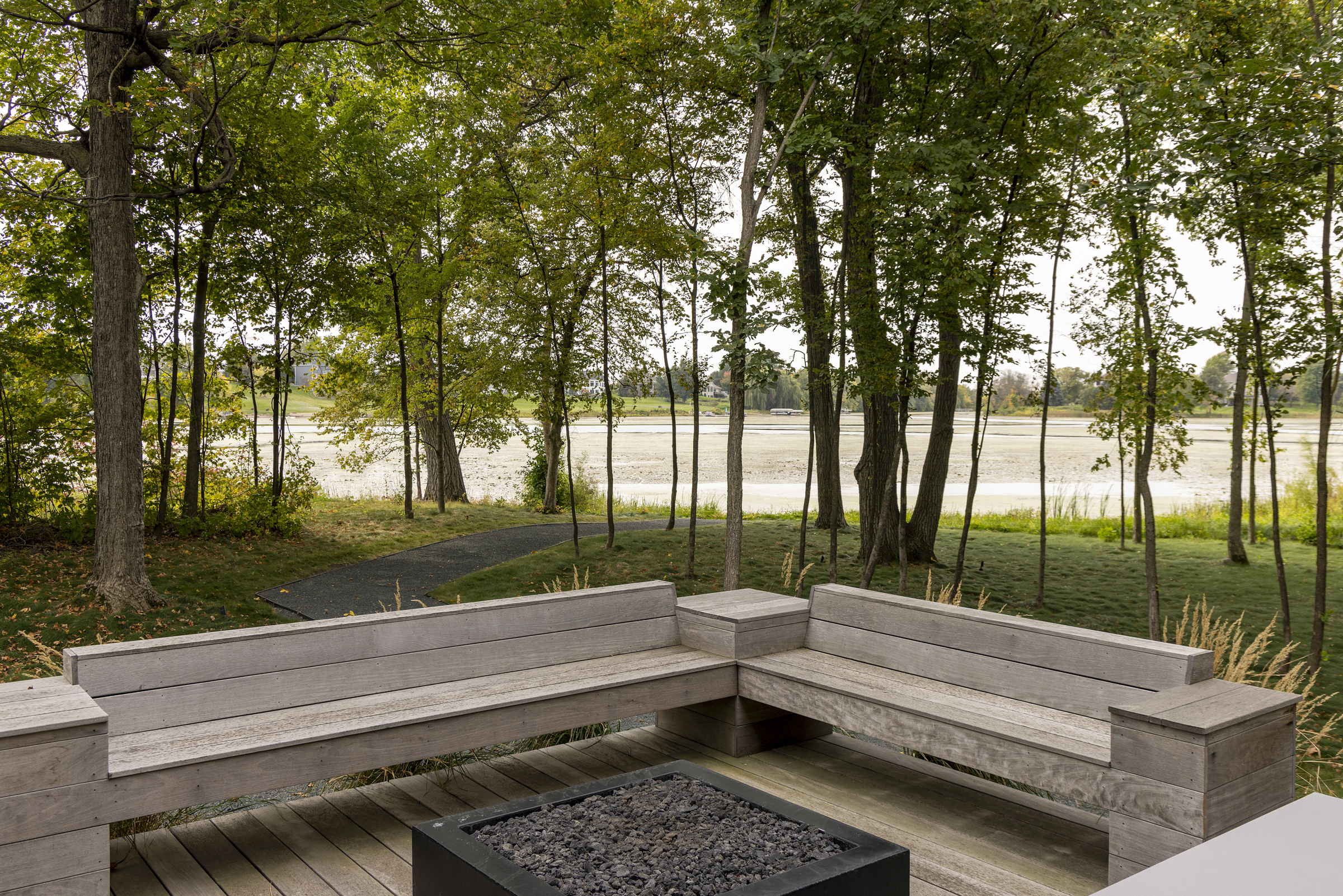 Strand Sustainable 9 DWELL44 Peninsula Point Rd 080