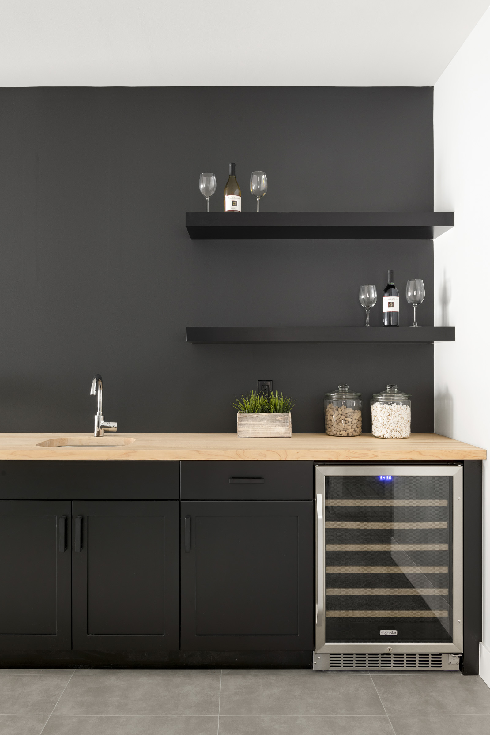 2071 Austrian Pine 067 1