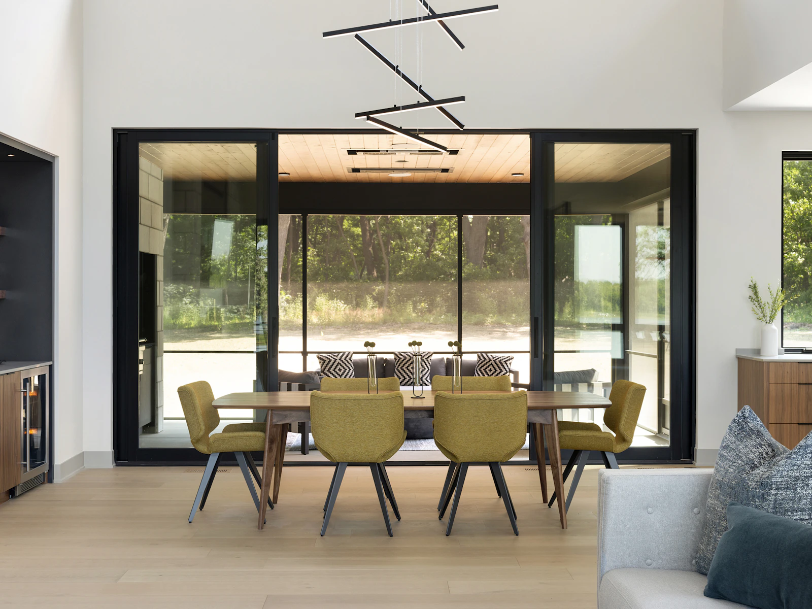 Midwest Home Magazine 12497 Ethan Ave N 022 1