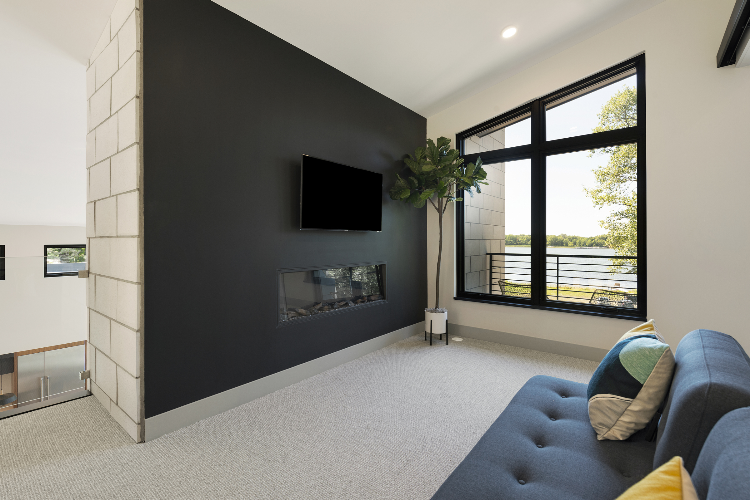 Sustainable 9 12497 Ethan Ave N 028 1