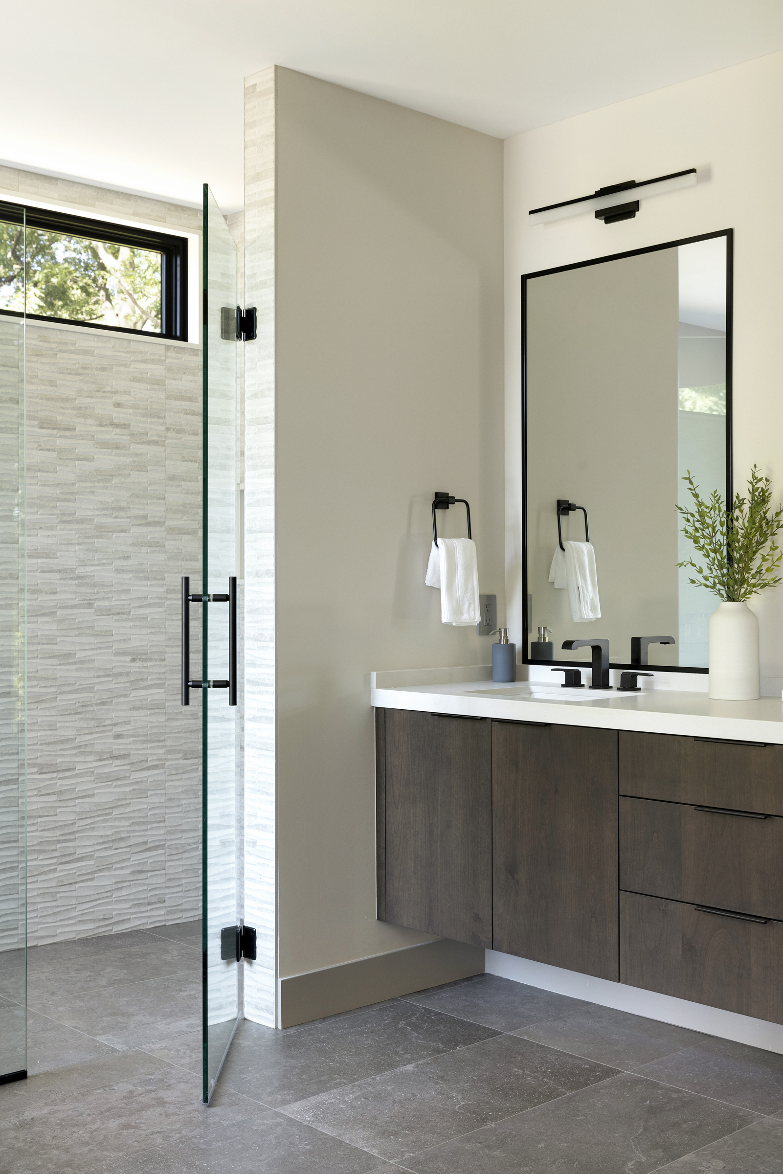 Sustainable 9 12497 Ethan Ave N 034