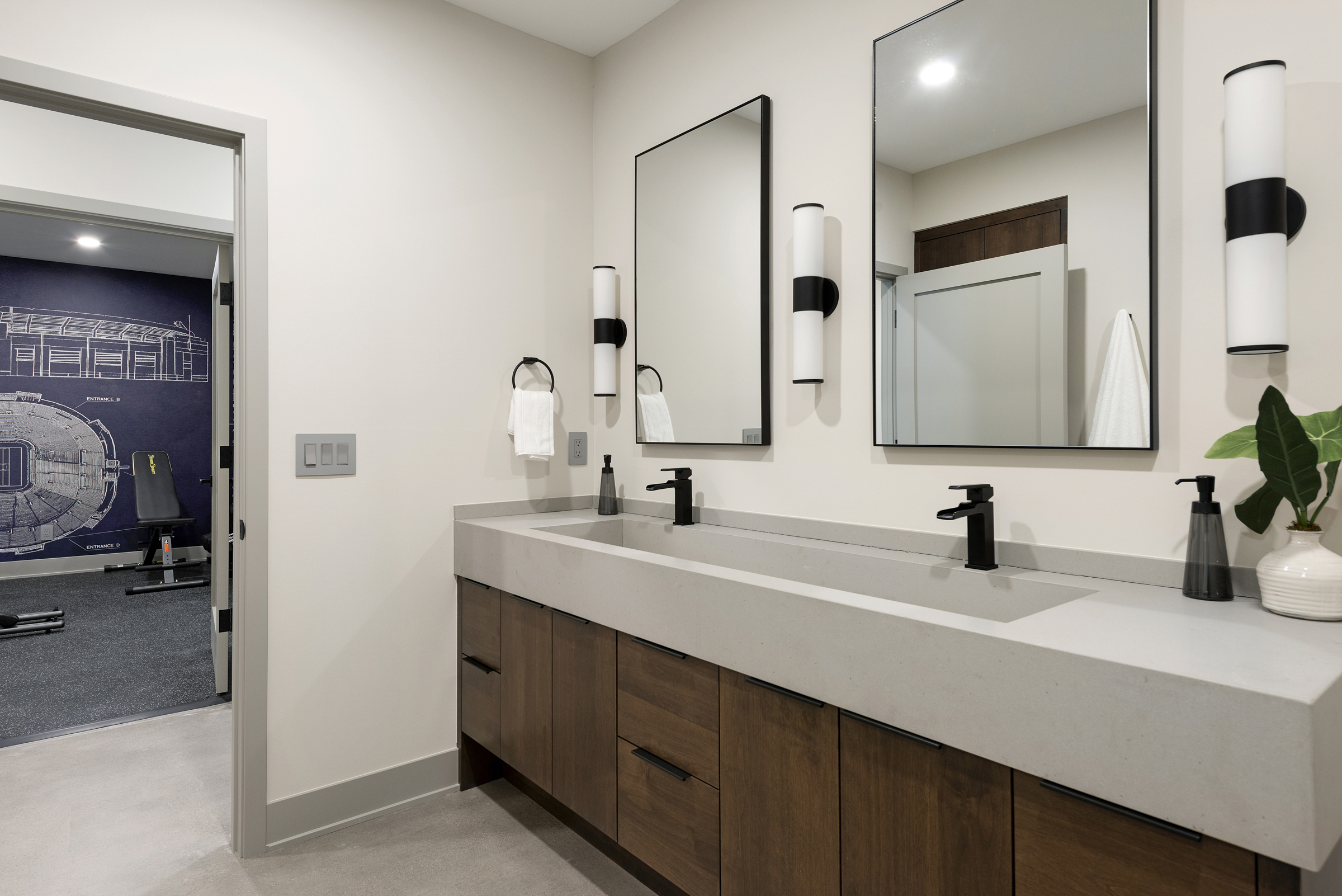 Sustainable 9 12497 Ethan Ave N 046