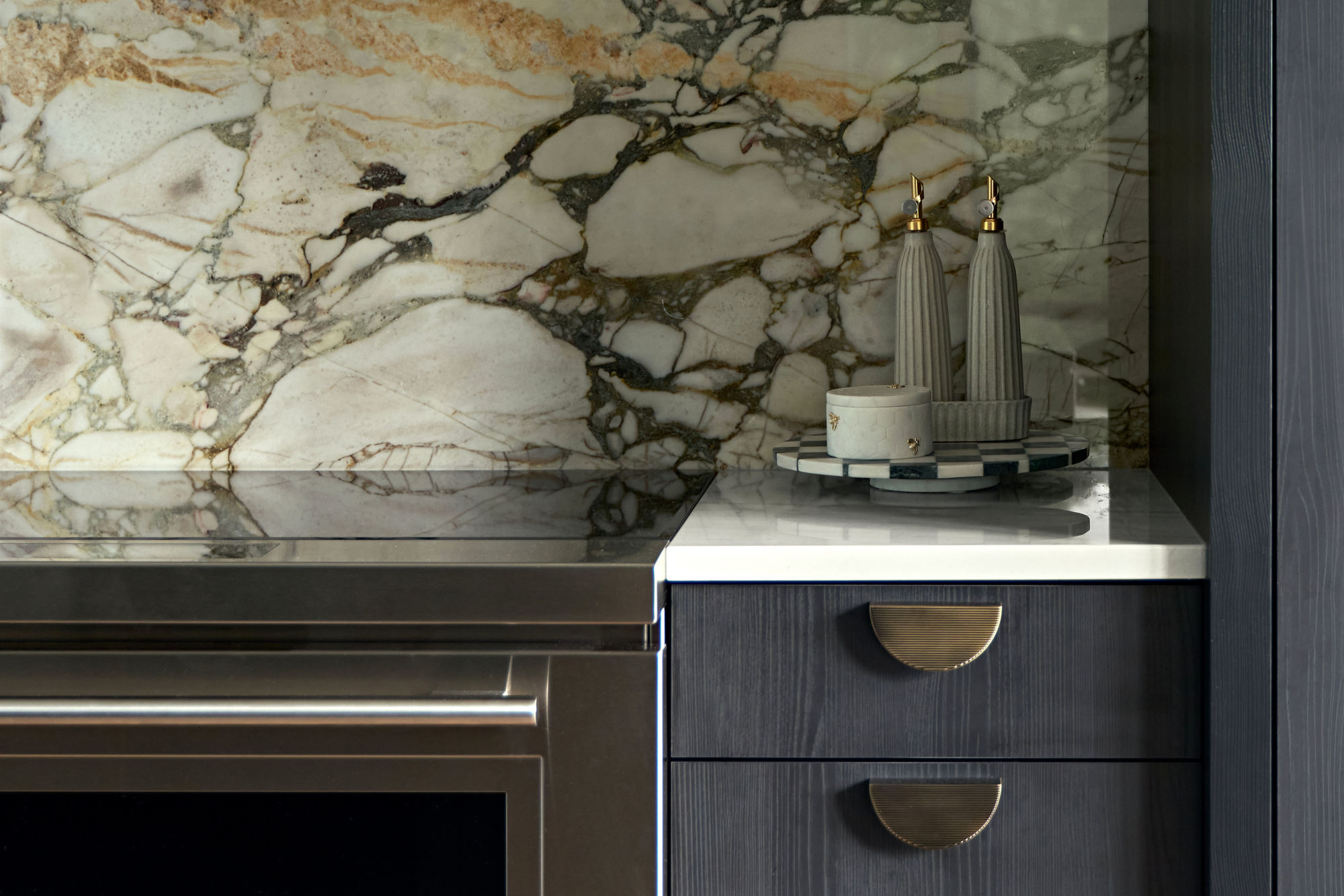 16 Unfold Brooks Round Three Photography Kitchen Detail DSC1236