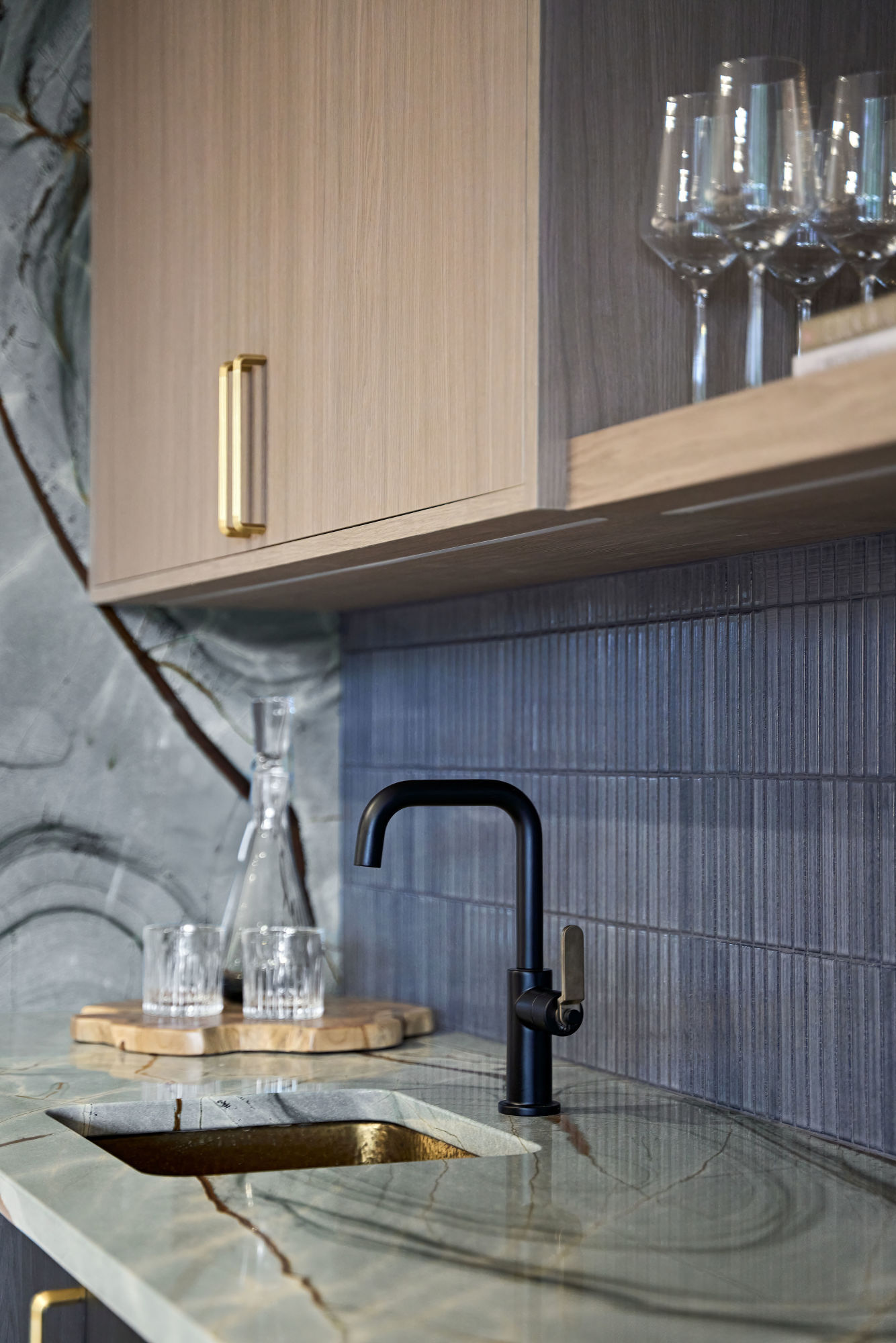 46 Unfold Brooks Round Three Photography Bar DSC1286