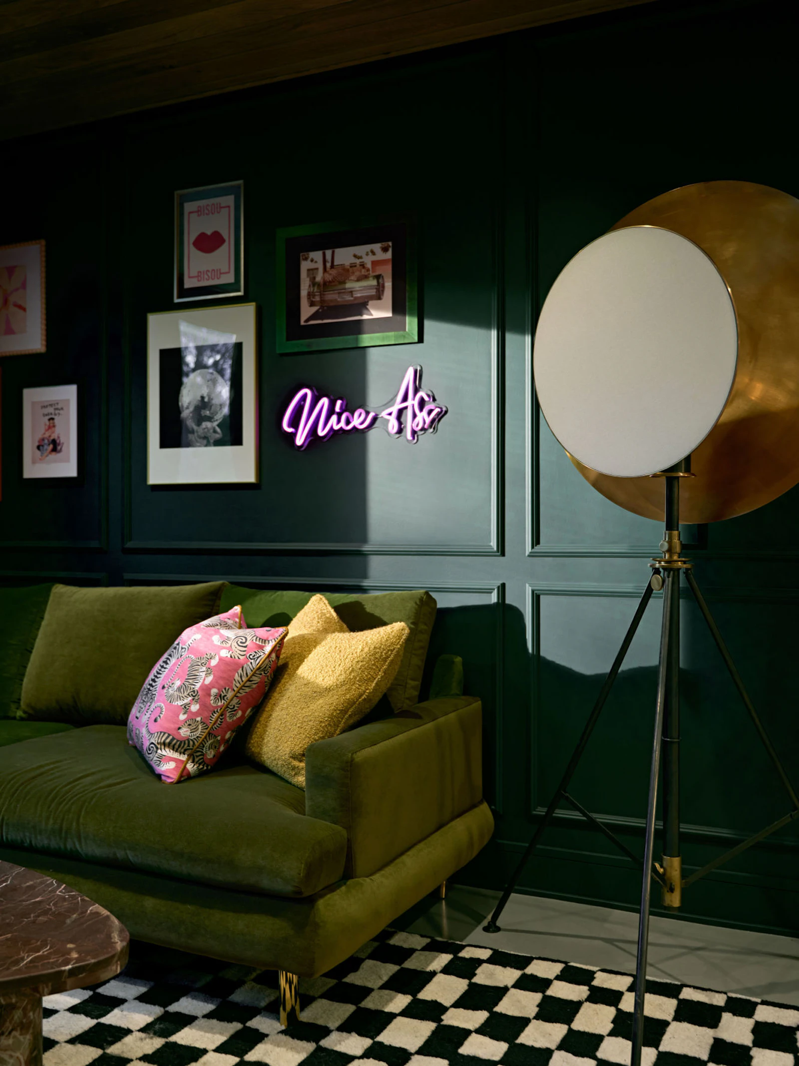 48 Unfold Brooks Round Three Photography Lounge Lamp DSC1288