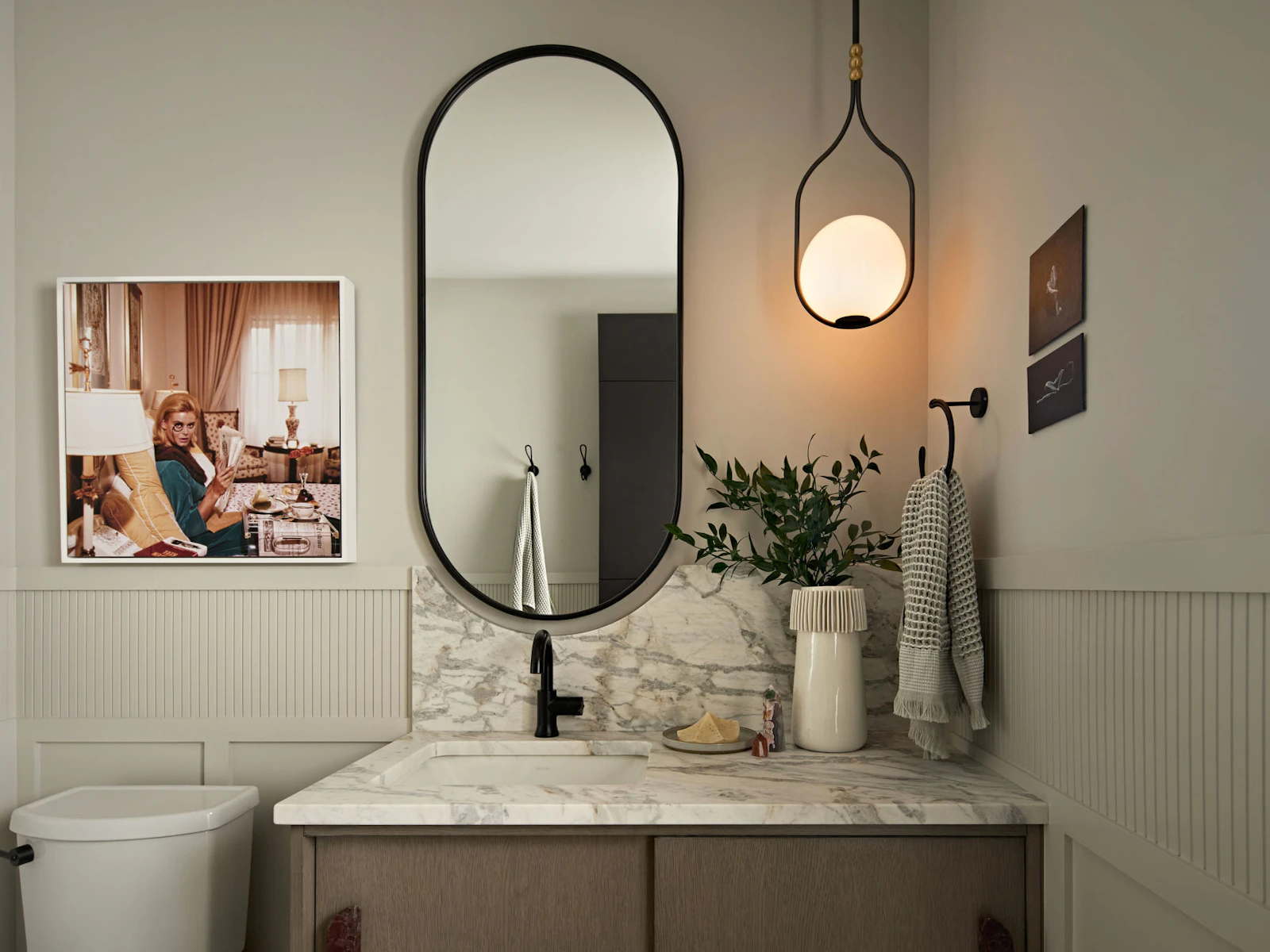 49 Unfold Brooks Round Three Photography Basement Vanity