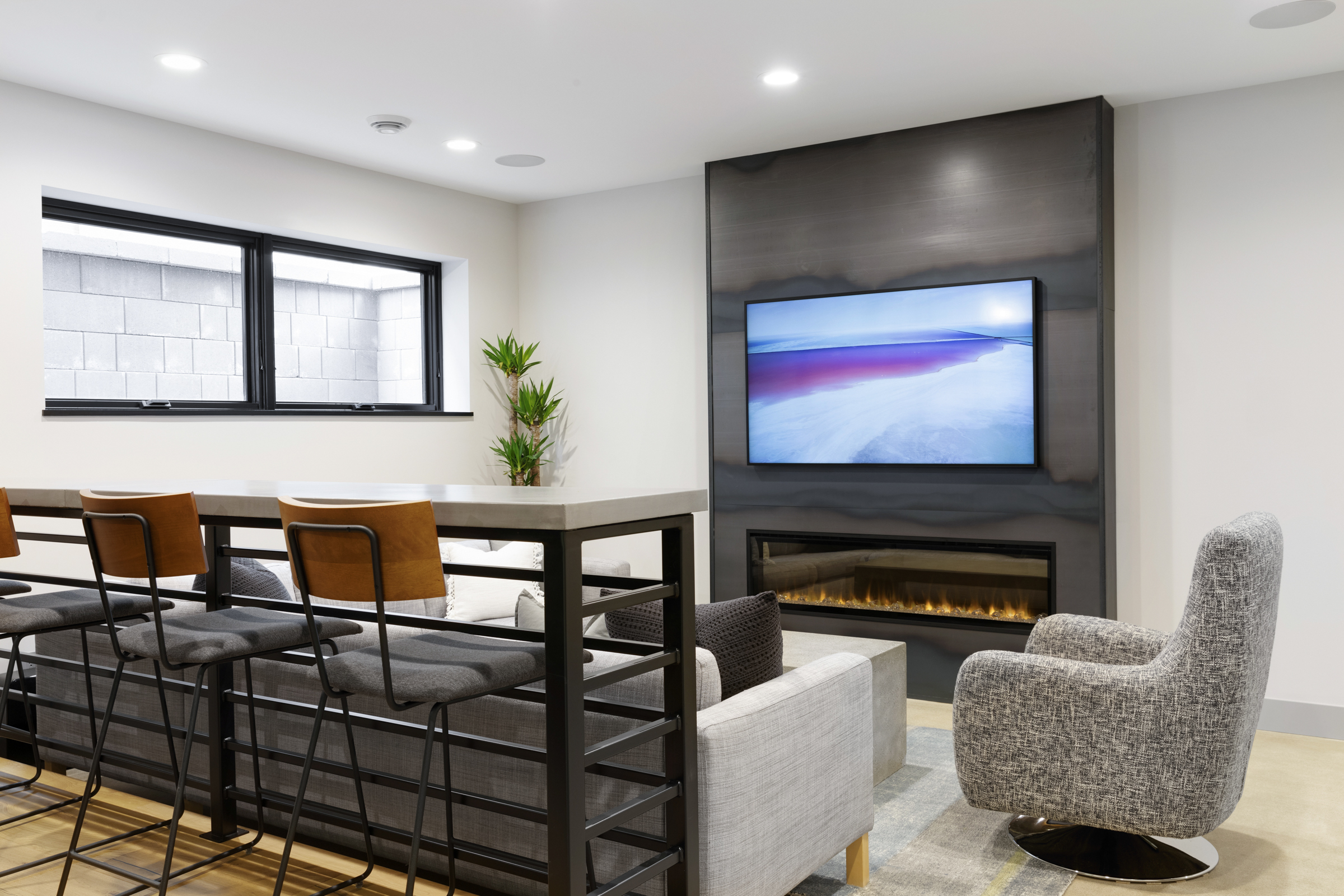 633 Ashland Ave Teasers 016 1