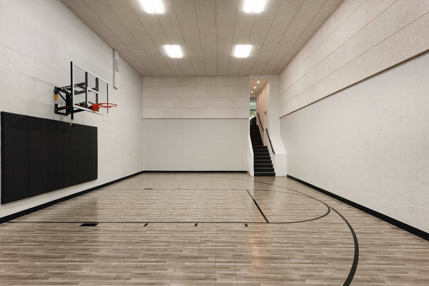 Custom basketball court