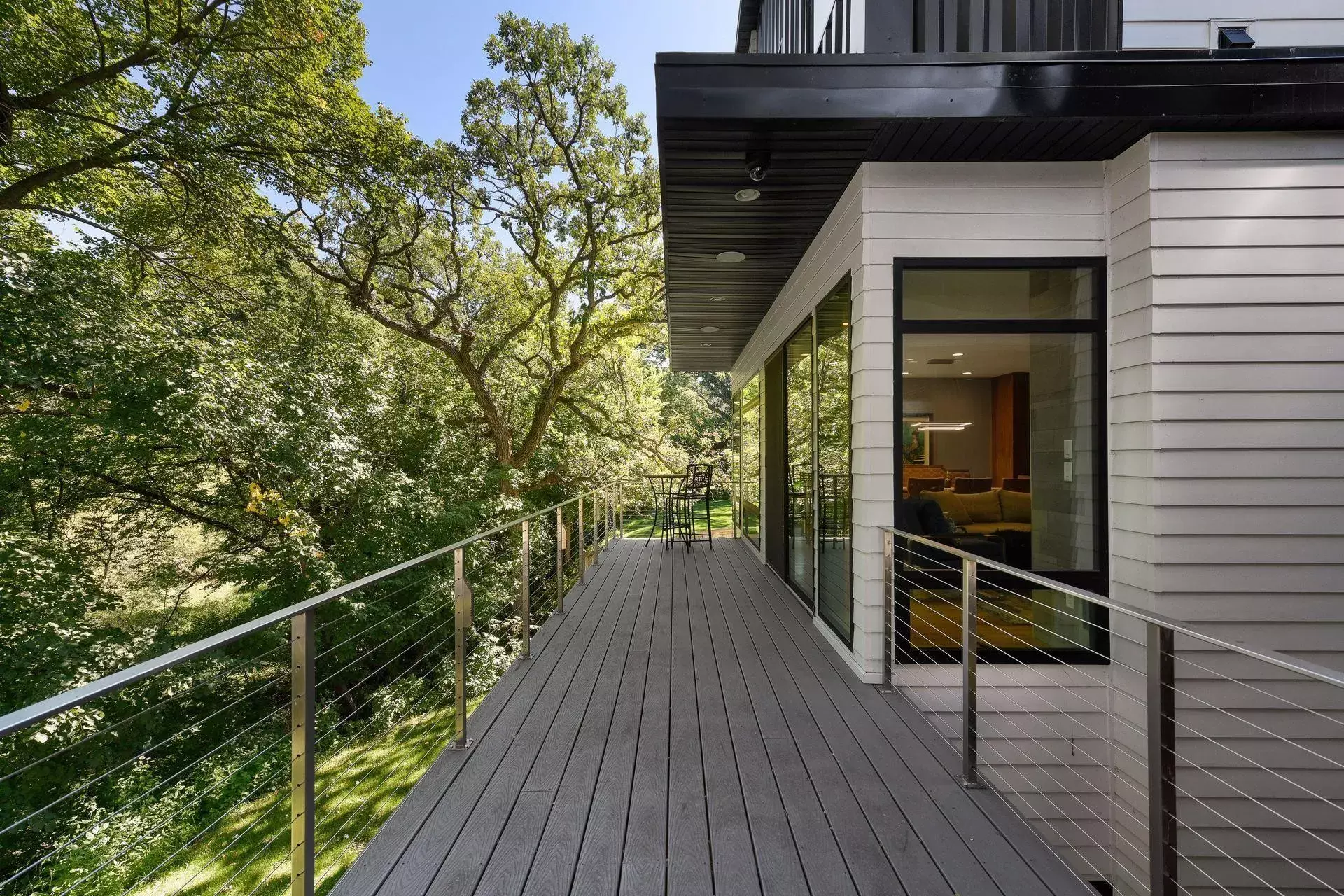 Deck that is suspended in air