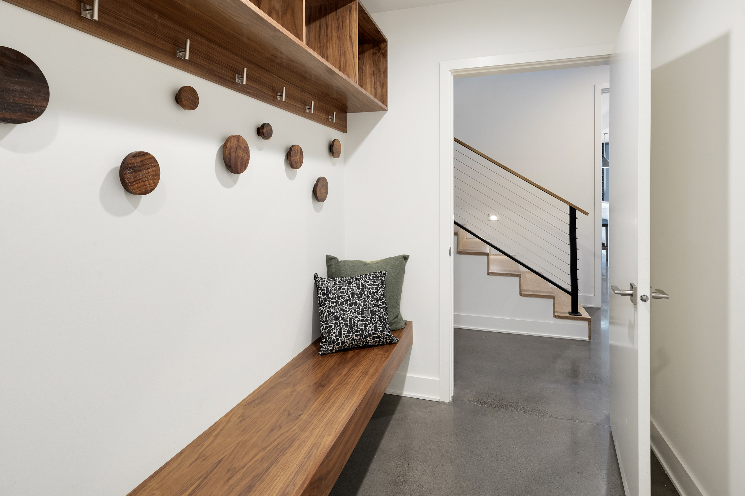 Three Points Blvd 037 1