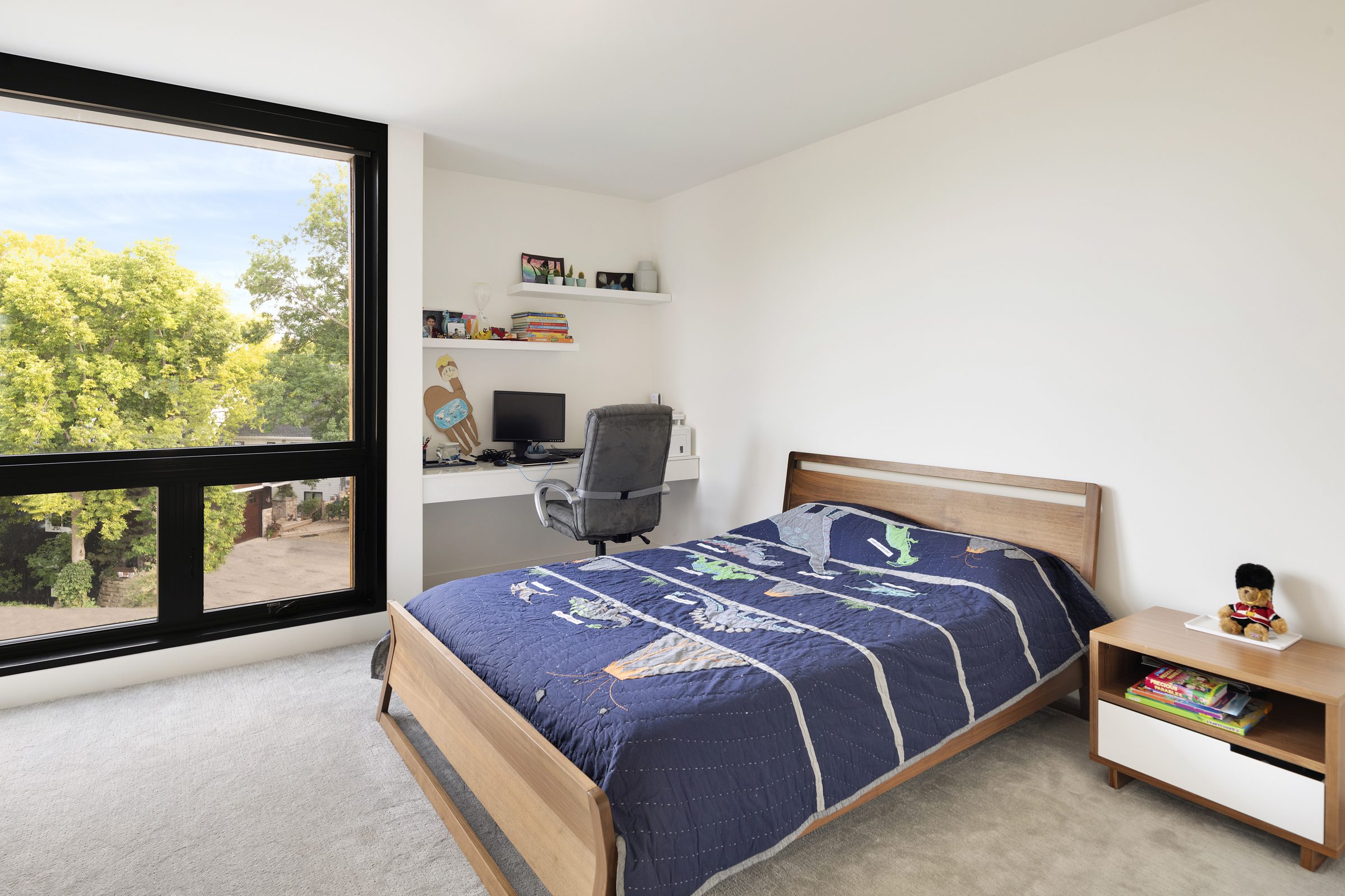 Three Points Blvd 044 1