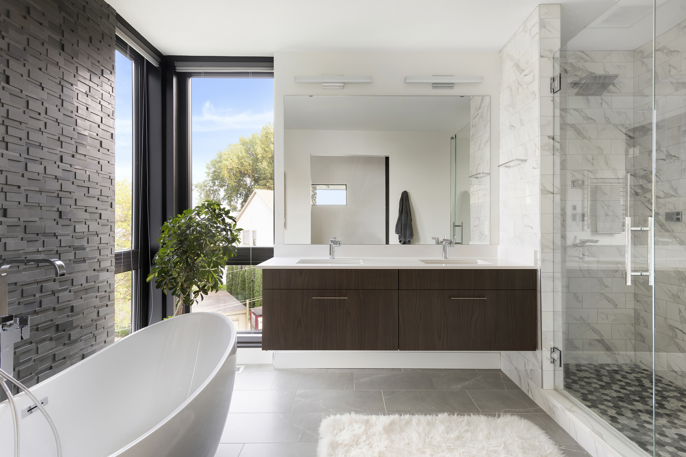 Three Points Blvd 050 2