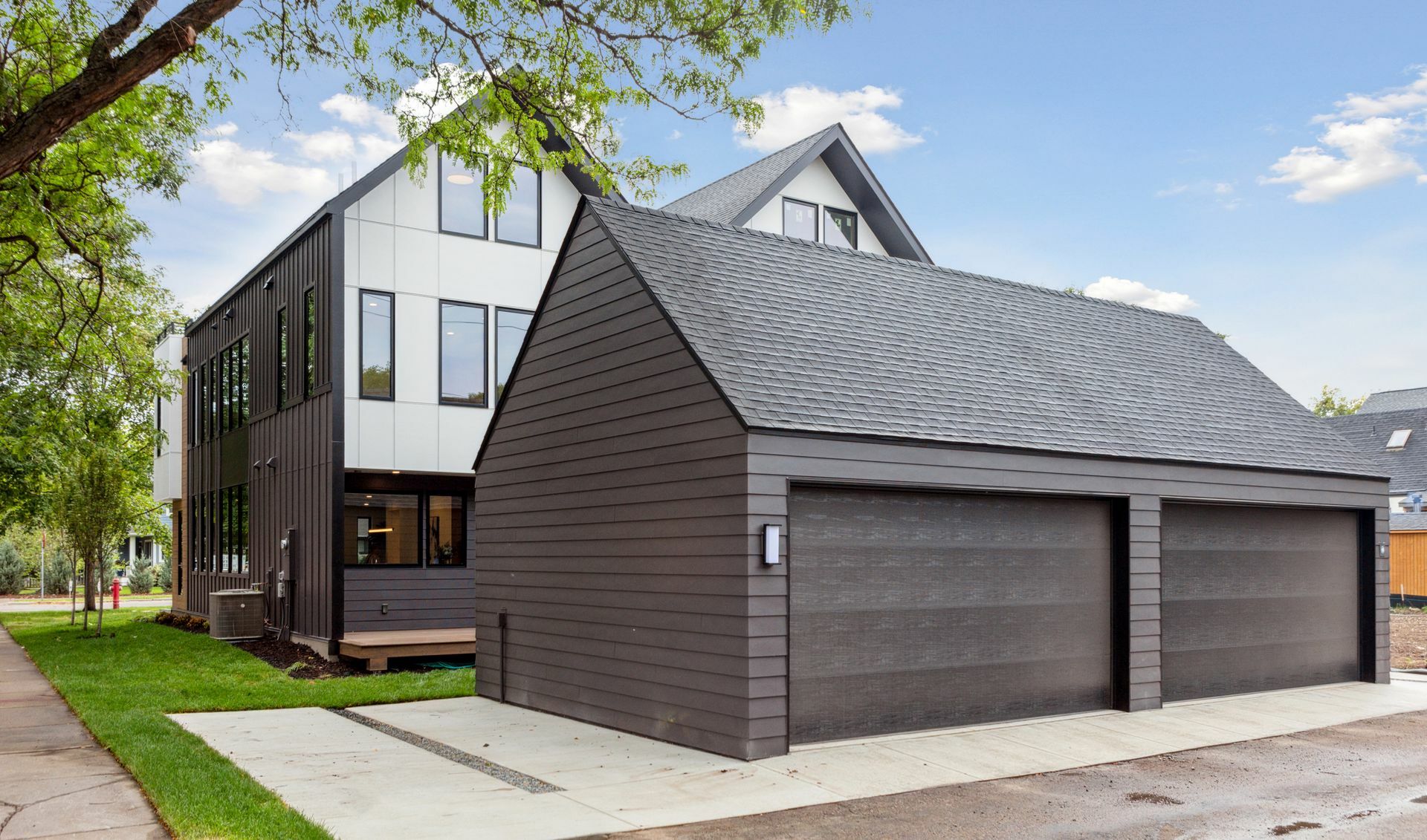 Linden Green Rowhomes two car garage
