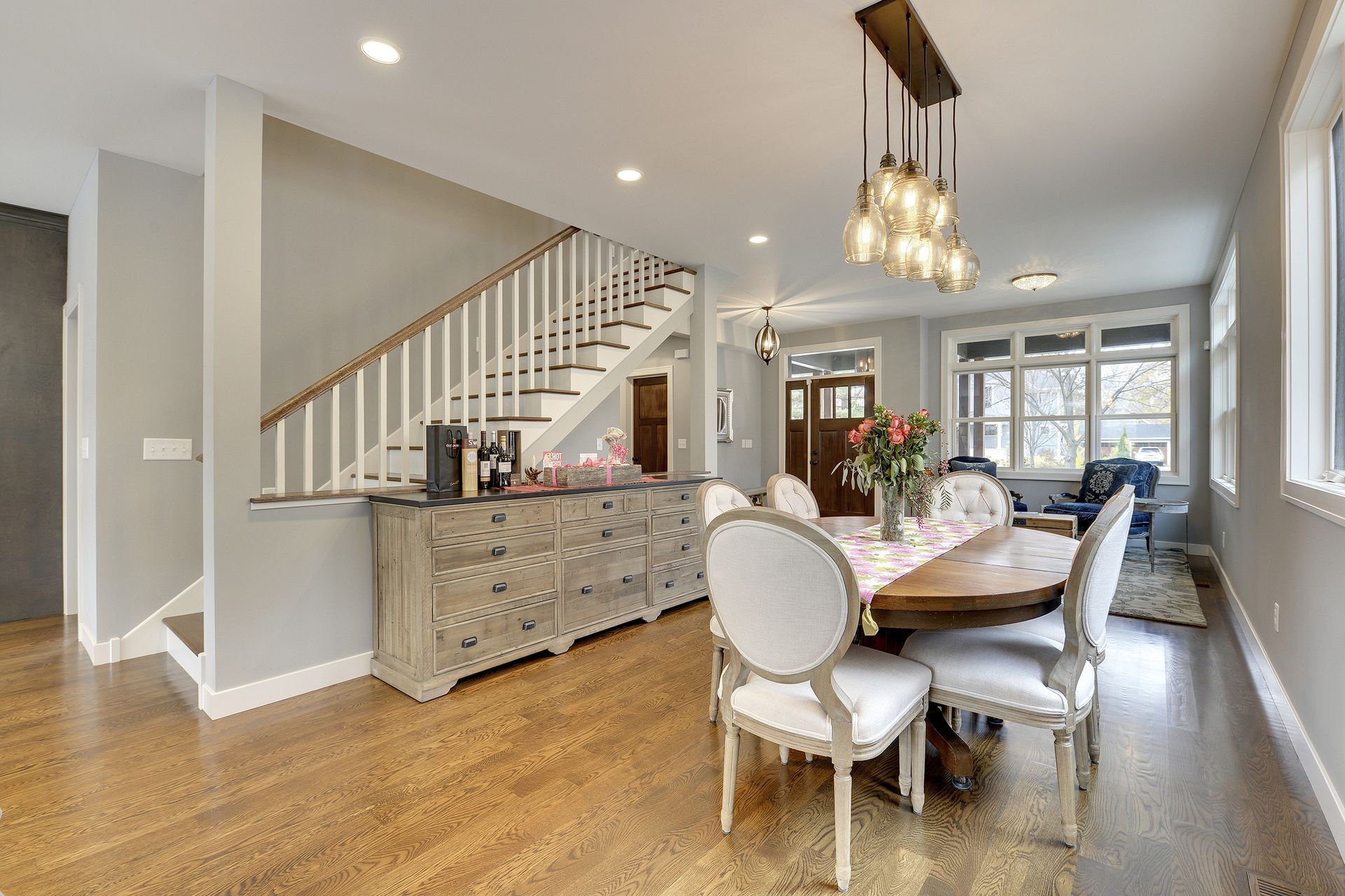 4515 Abbott Avenue S Spacecrafting 0015