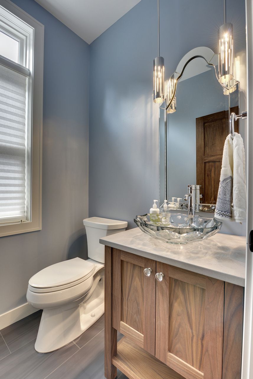 4515 Abbott Avenue S Spacecrafting 0026