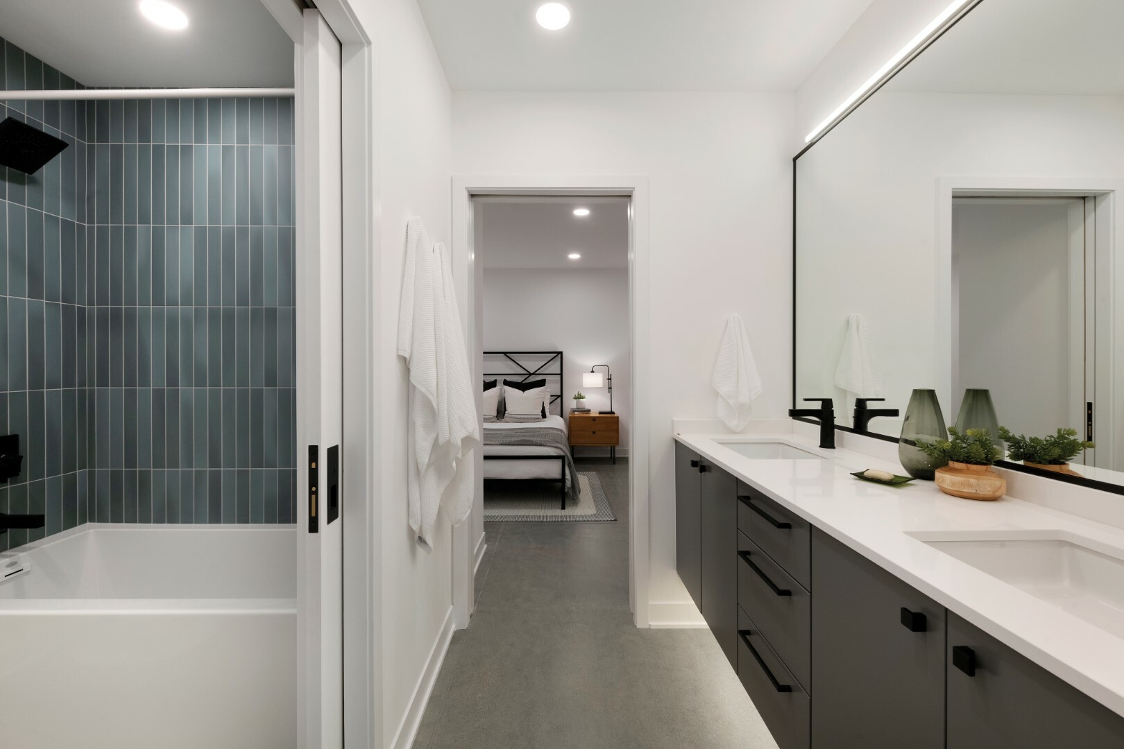 Mh 2021 09 Feat LHT Sustainable9 Mpls Spacecrafting 062 G 2