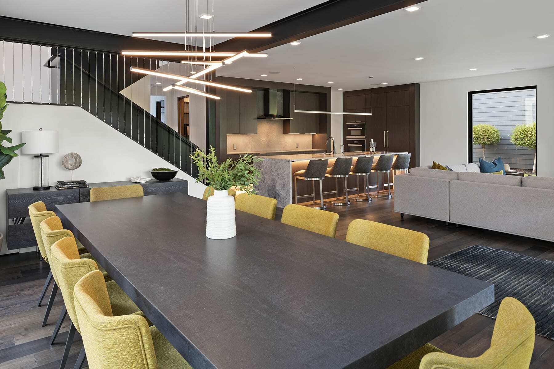 Modern dining room