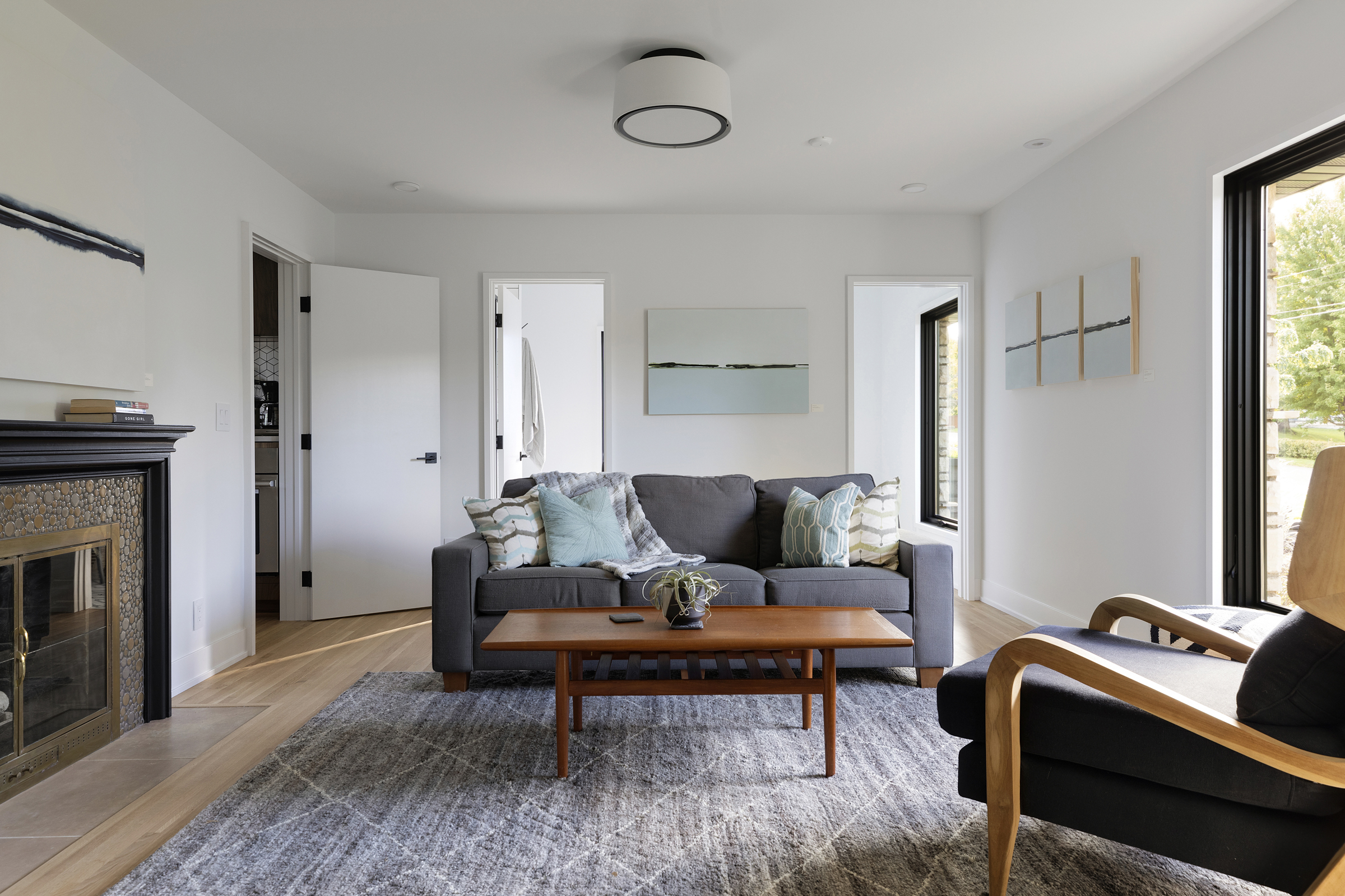 3808 West 57th St 029 2