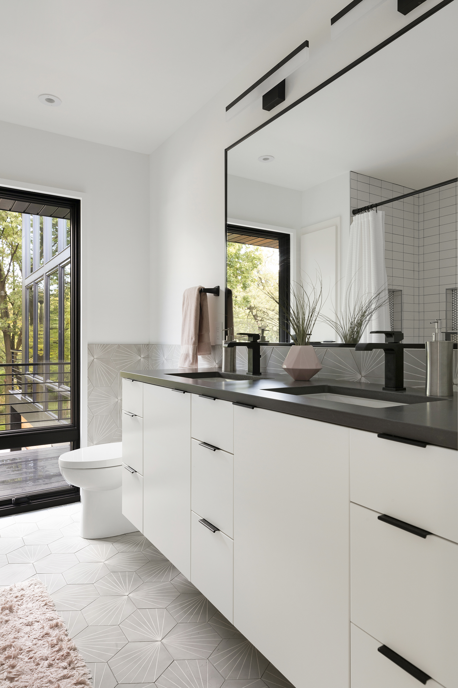 3808 West 57th St 039 1