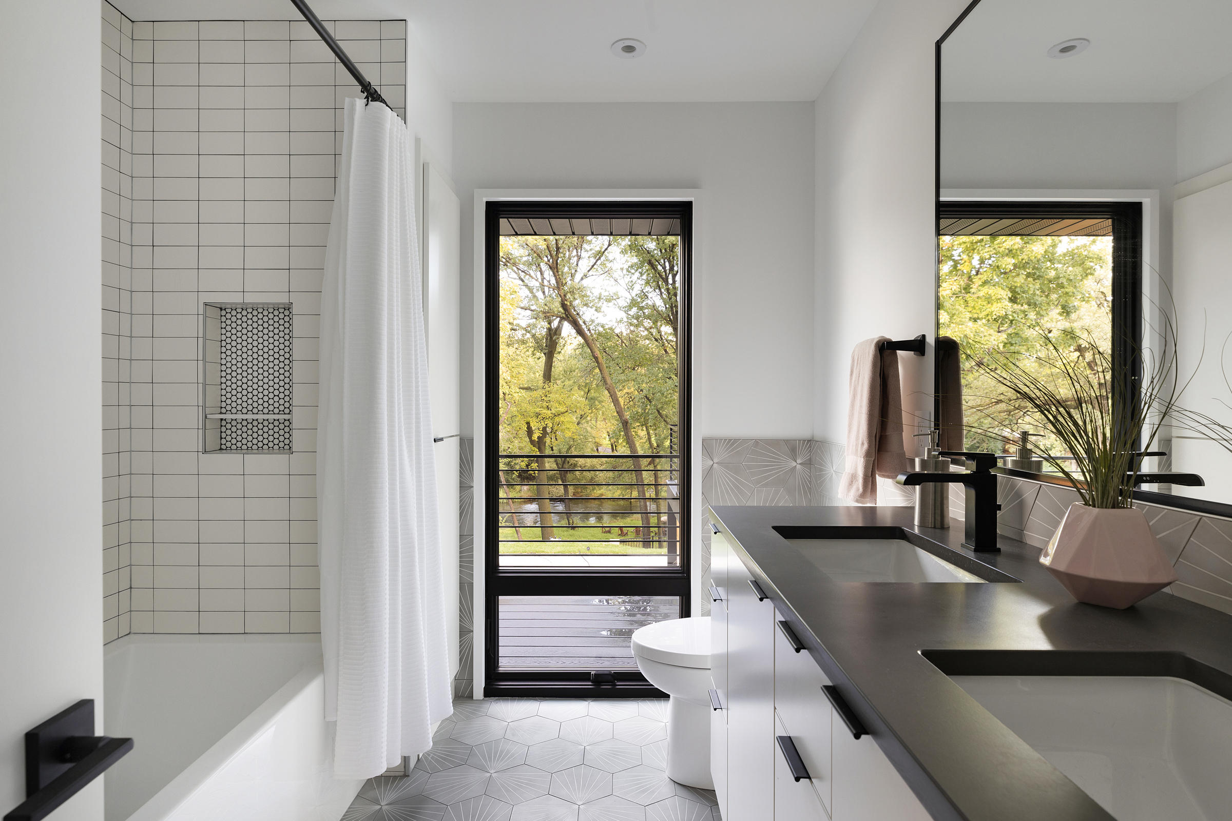 3808 West 57th St 040 3