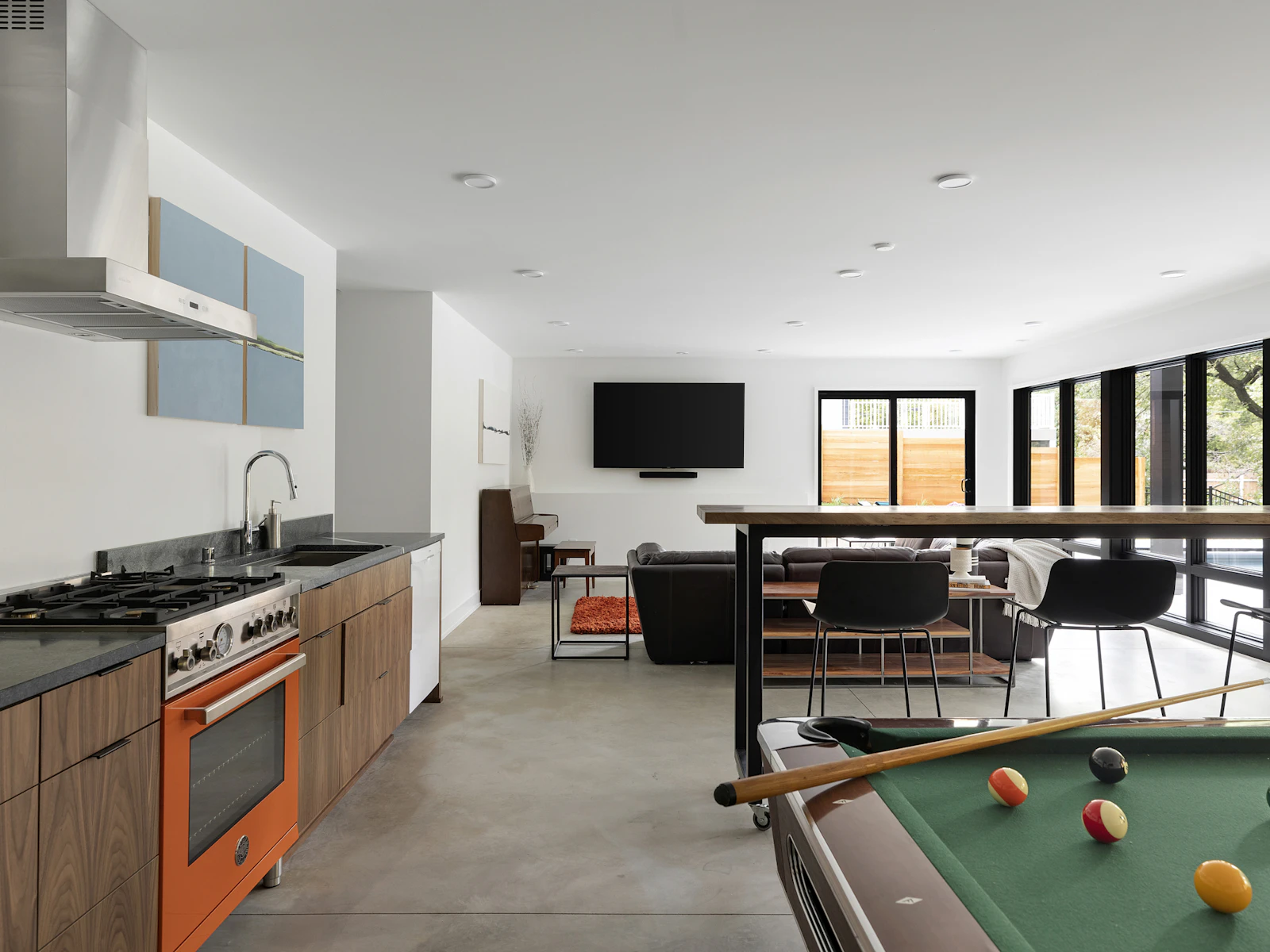 3808 West 57th St 045 2