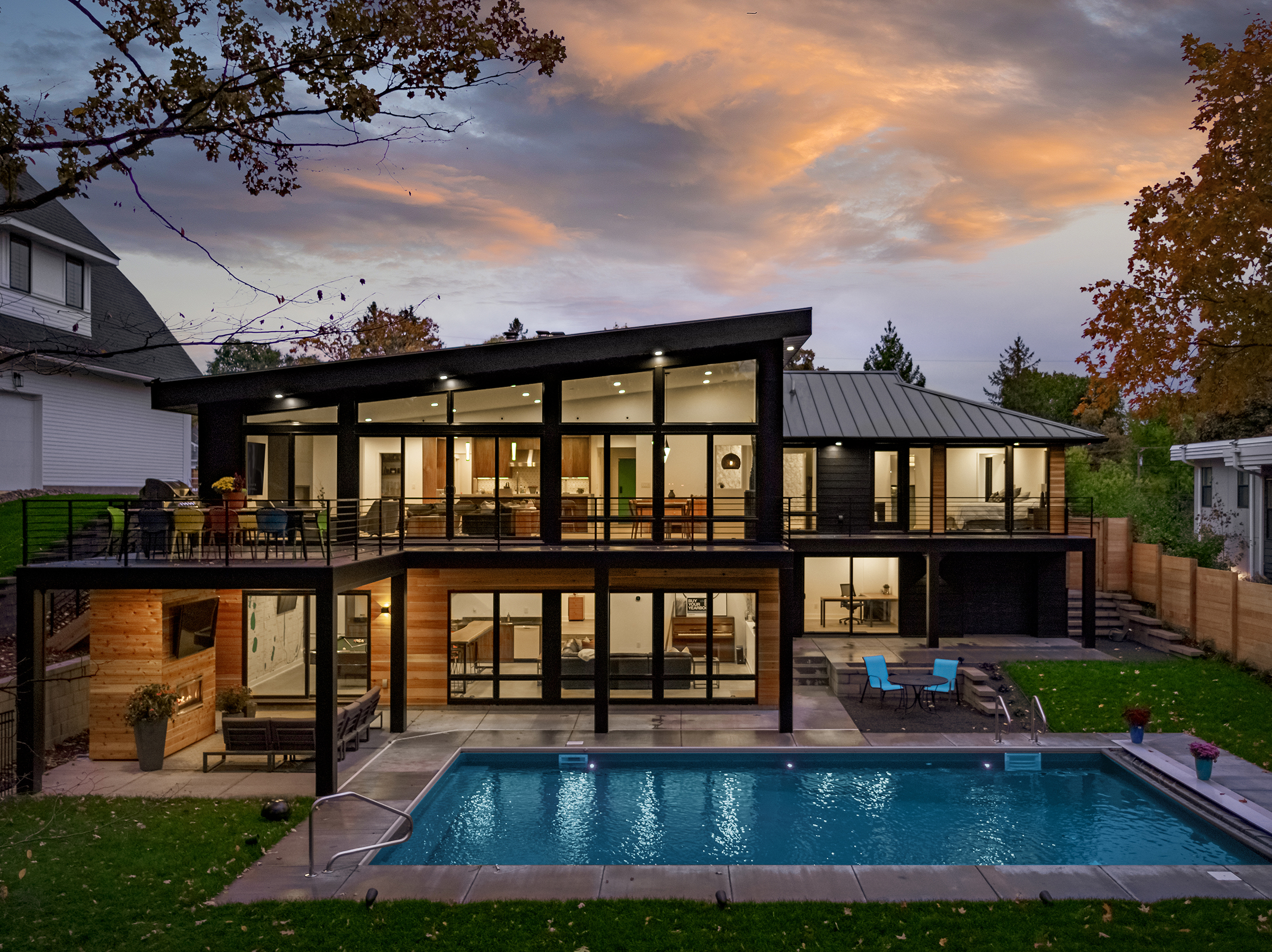 Twilight 3808 West 57th St 014 2