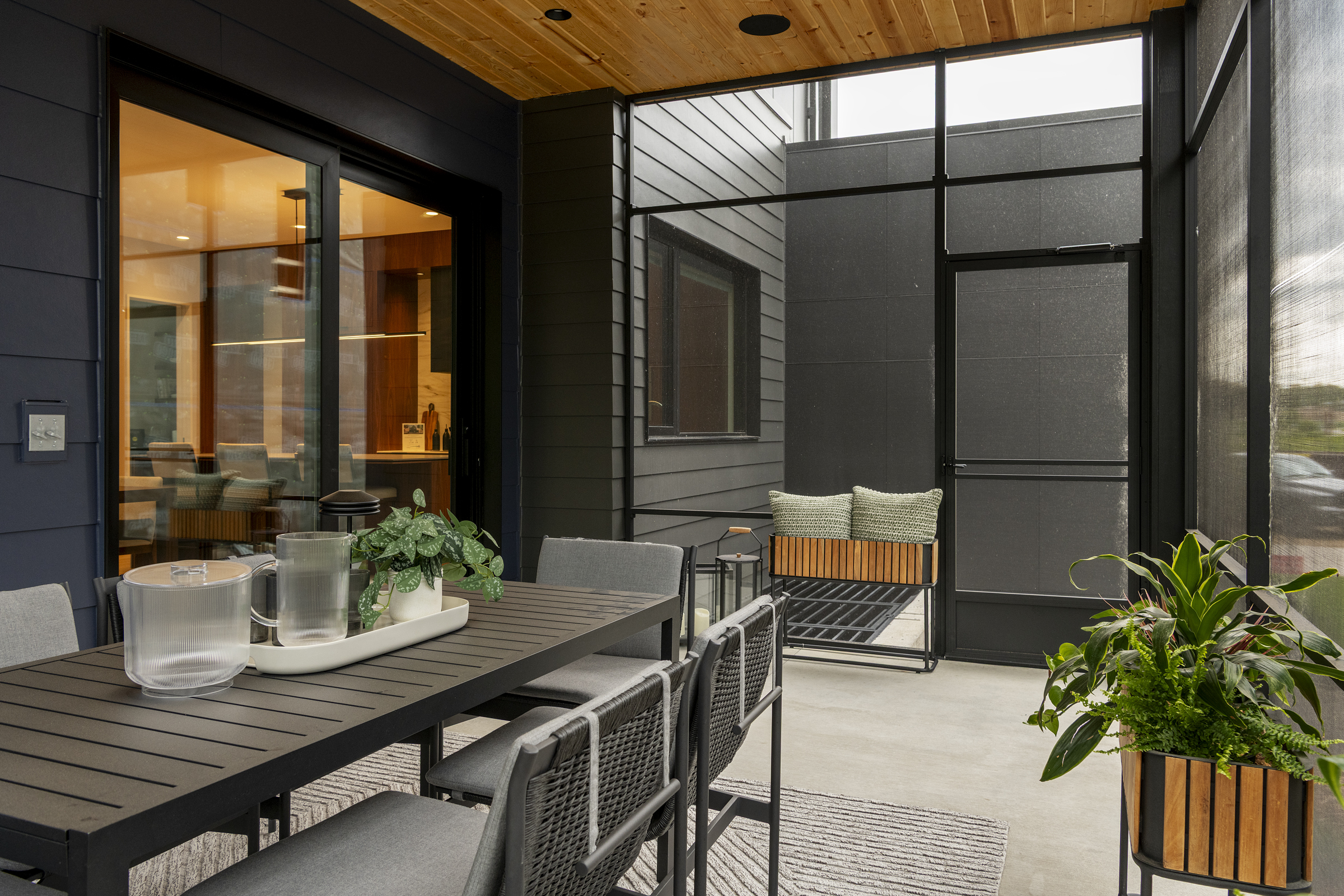 AHT Sustainable9 944 Mississippi 030