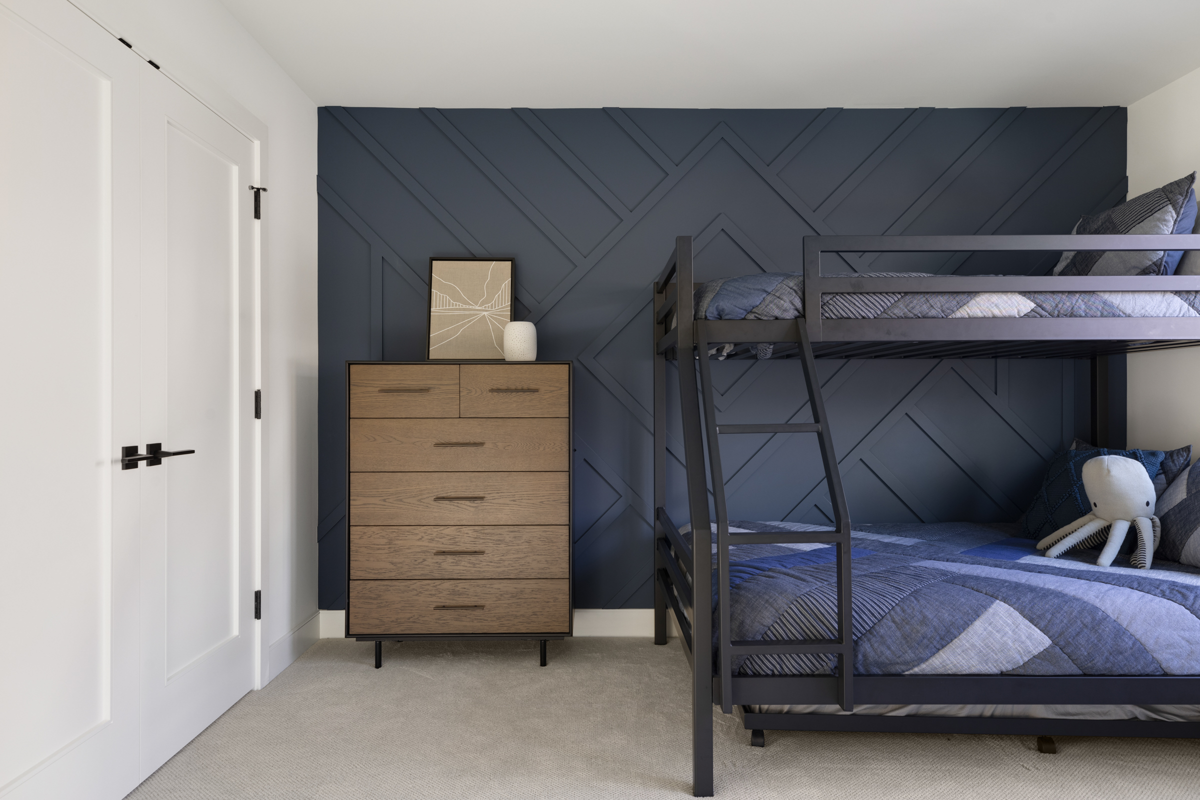 746 Peninsula Point Rd 038 1