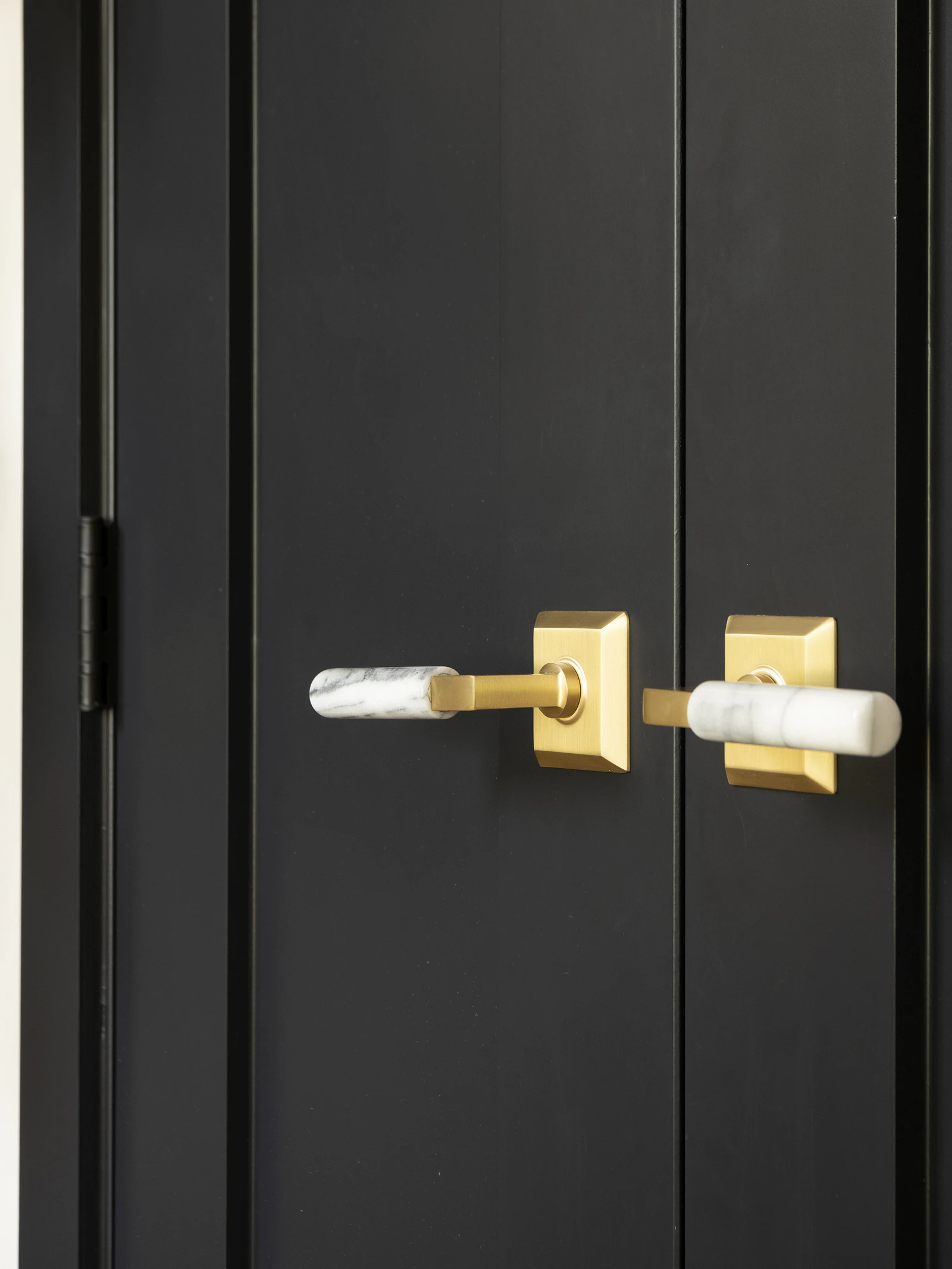 582 Peninsula Pt Road Shakopee 002