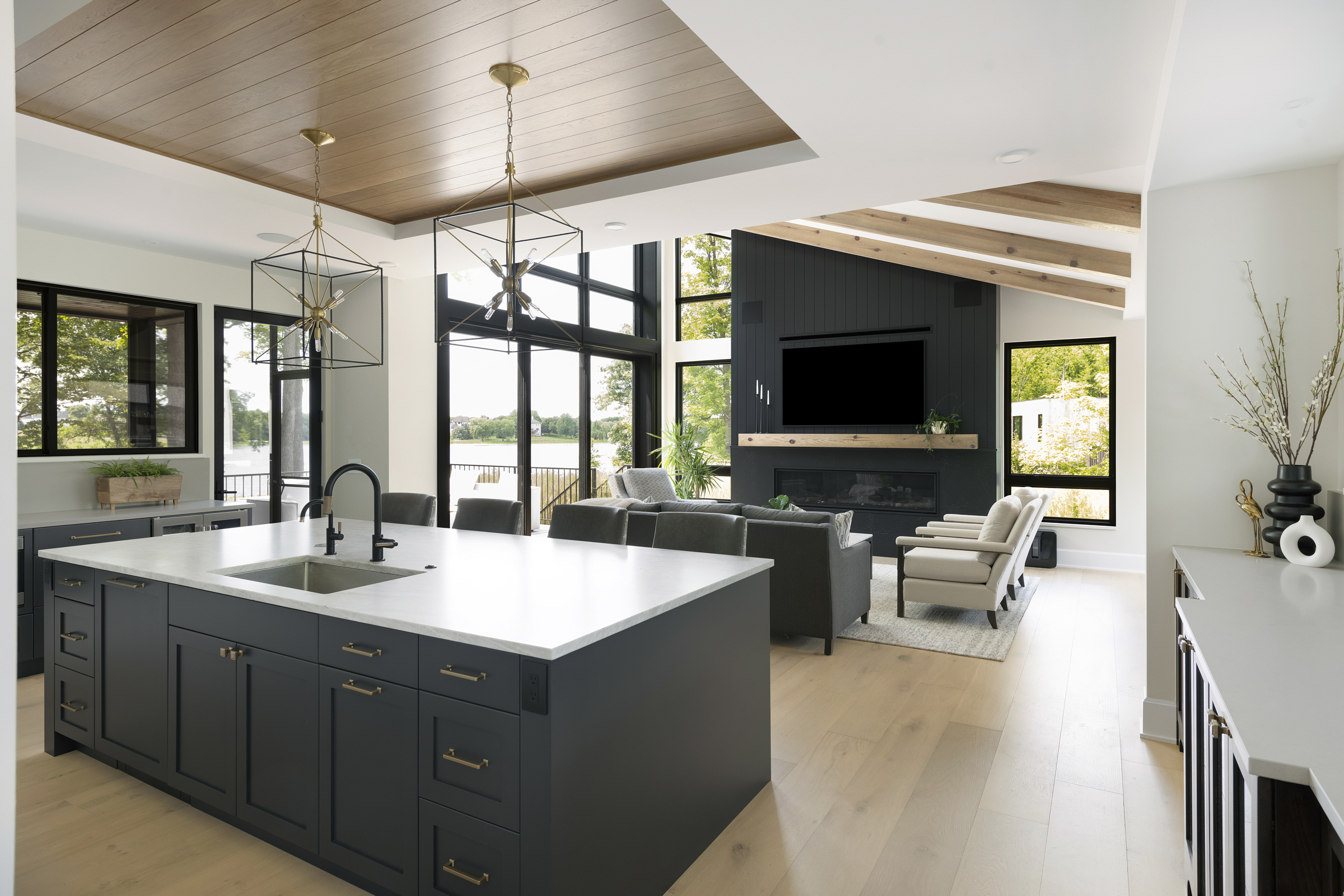 582 Peninsula Pt Road Shakopee 013