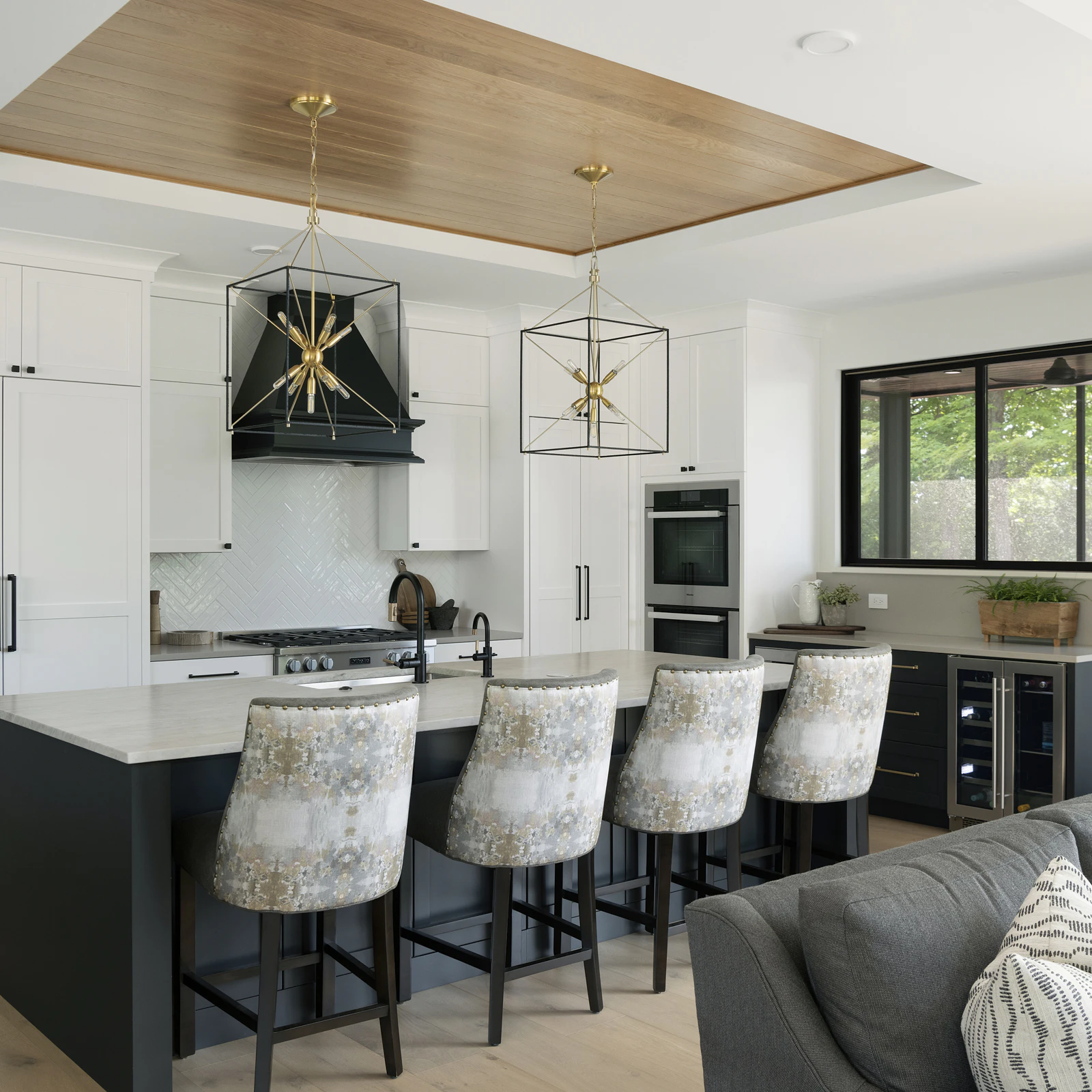 582 Peninsula Pt Road Shakopee 020