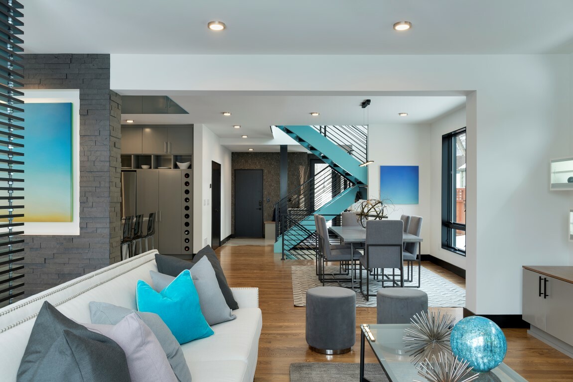 4937 Beard Ave S 009