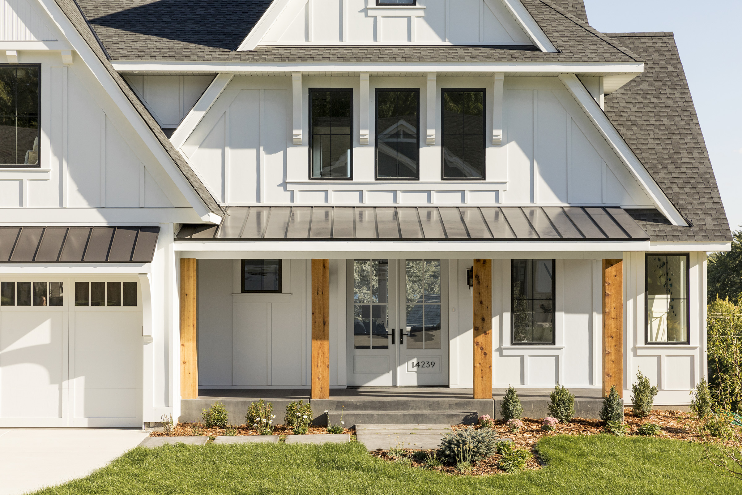 14239 Shady Beach Dr Exteriors 002