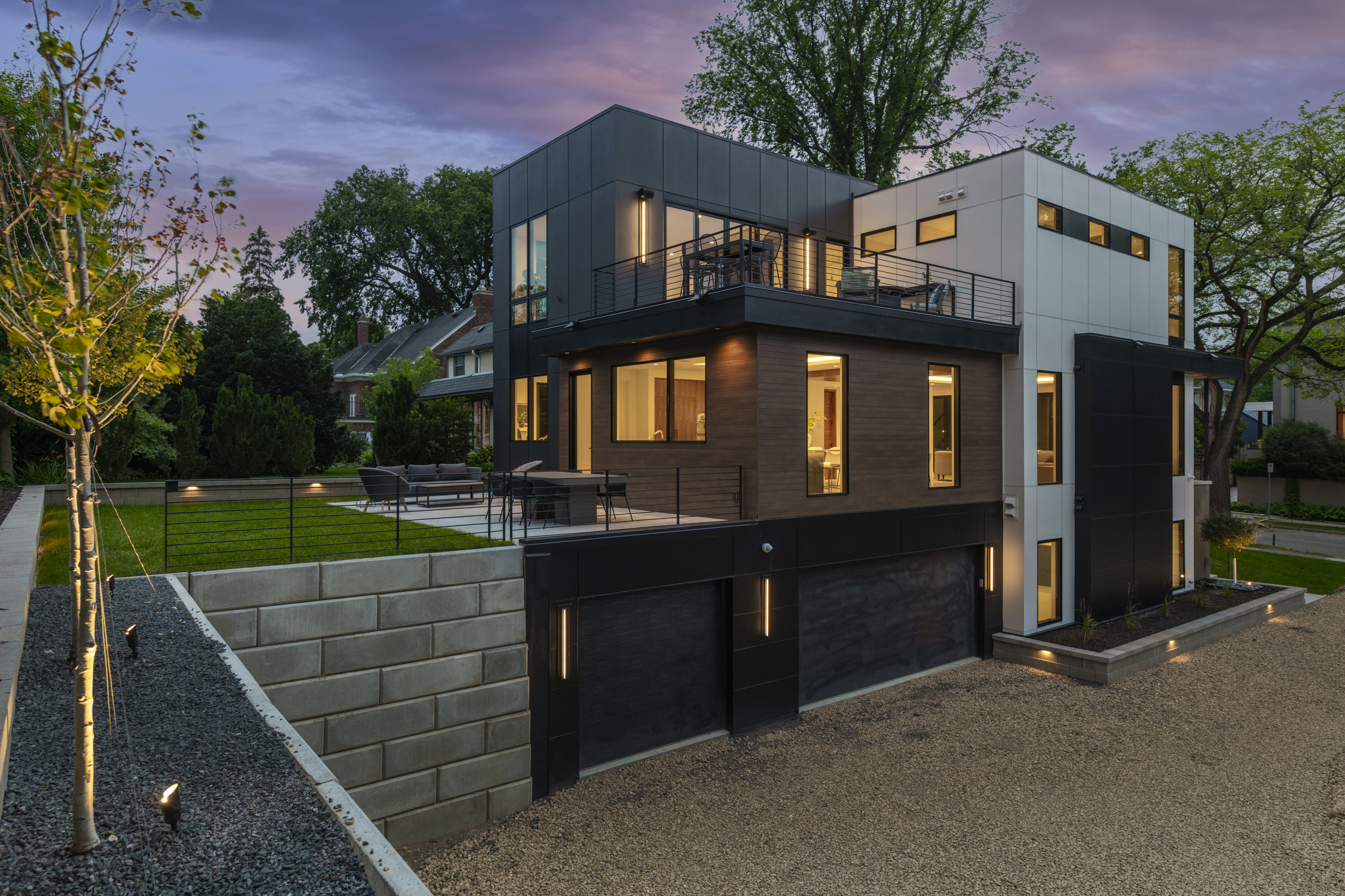 S9 Twilight Upton Ave 010