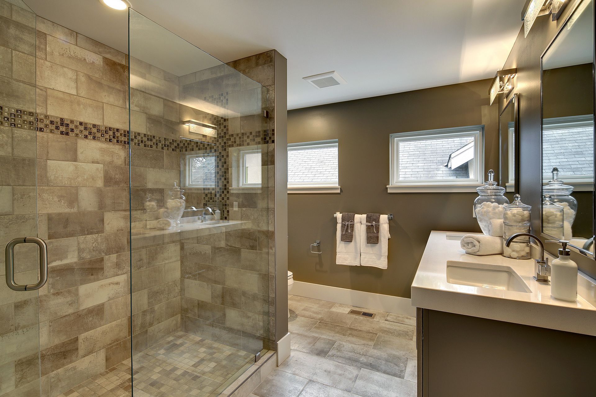 4817 Upton Ave S Spacecrafting 0038