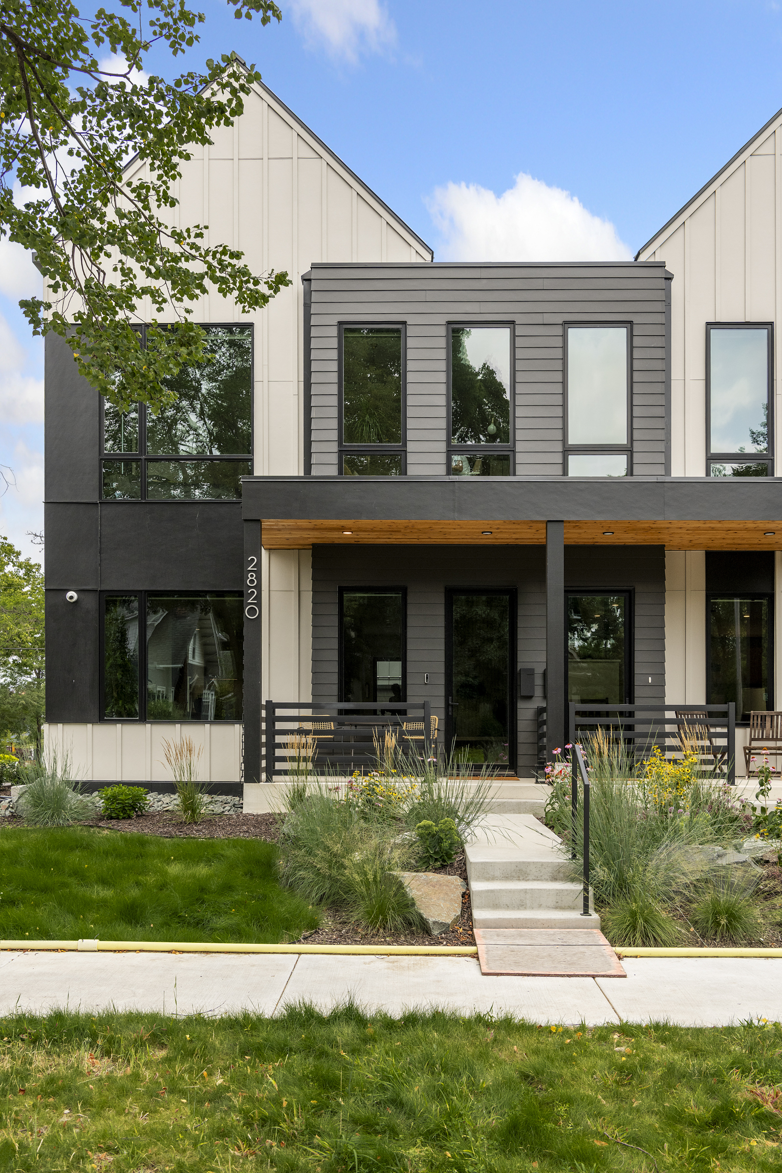 Sustainable 9 Design 2820 W 40th St 006