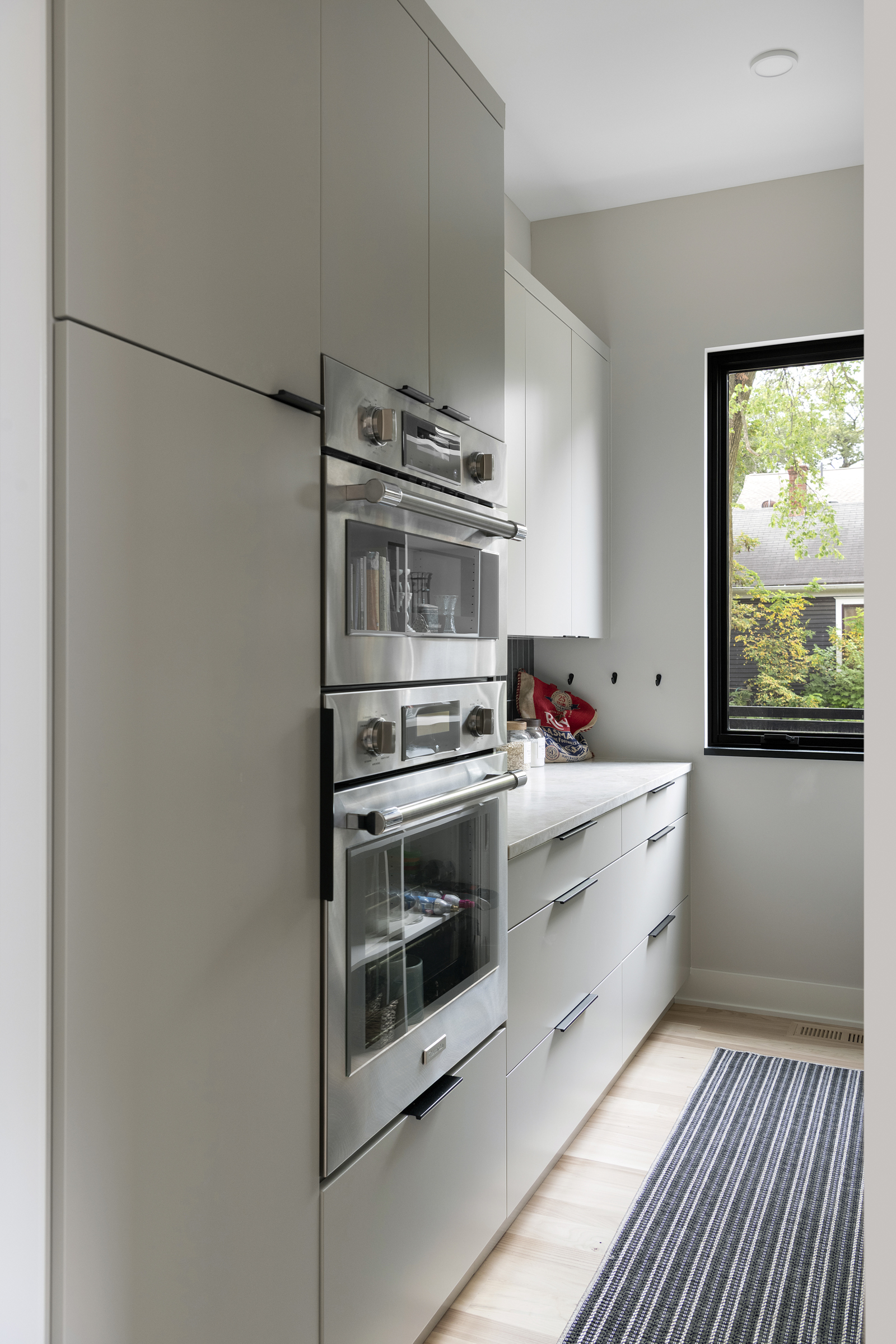 Sustainable 9 Design 2820 W 40th St 040