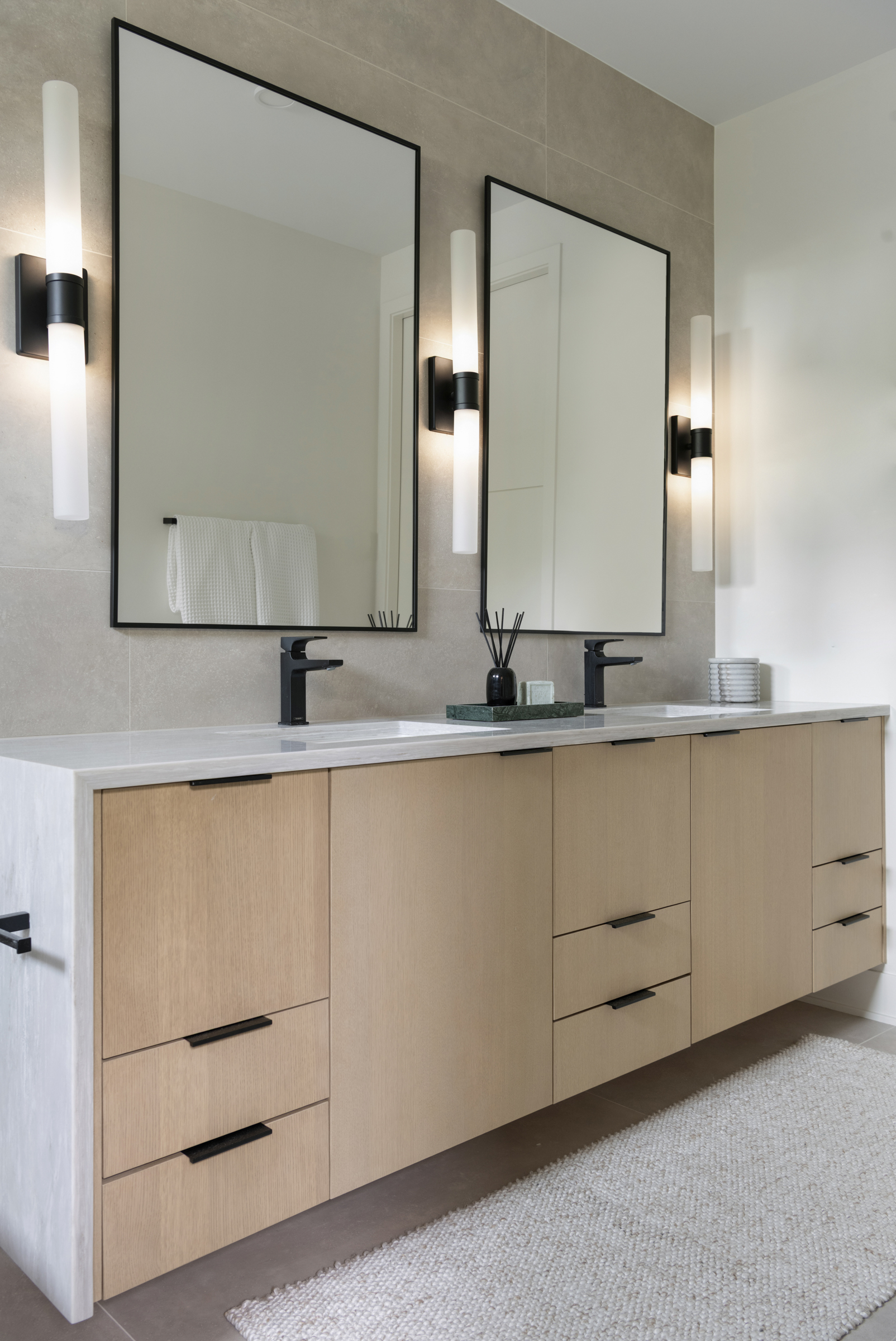 Sustainable 9 Design 2820 W 40th St 049