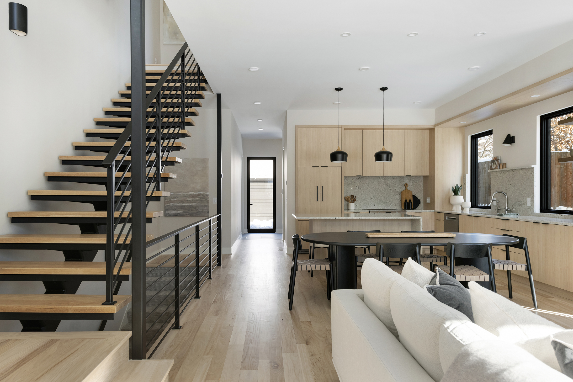 Sustainable 9 Design Build W 40th St 001