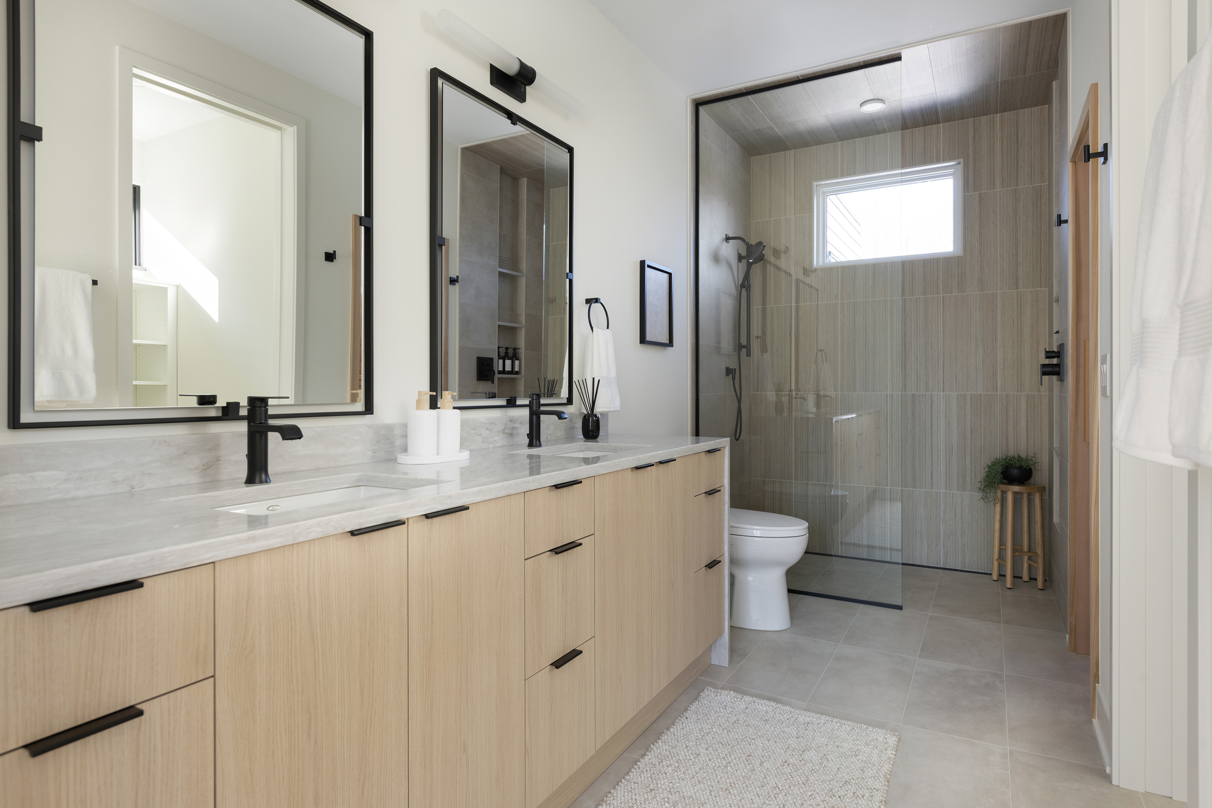 Sustainable 9 Design Build W 40th St 024