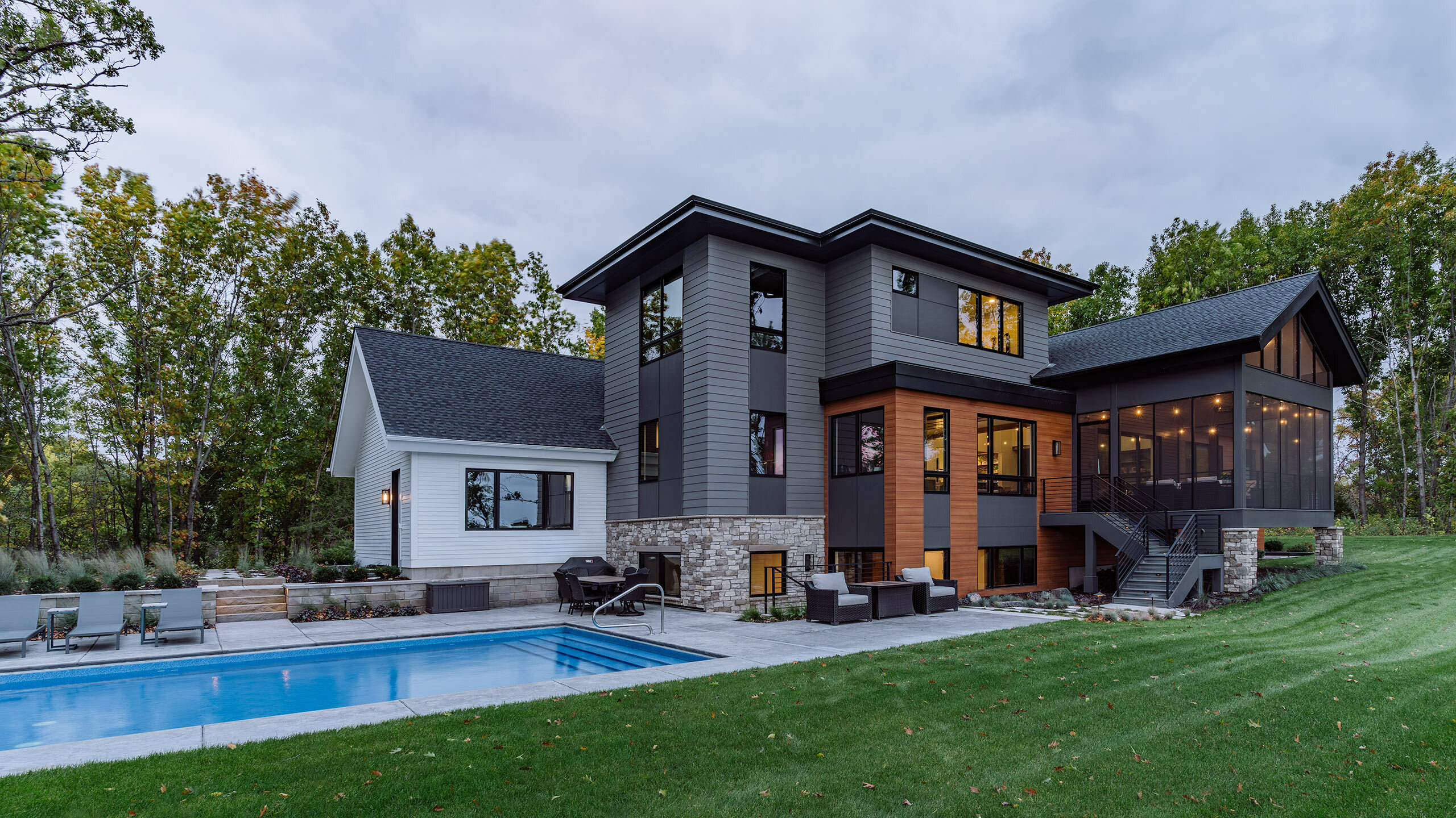 Nemitz Exterior Back Angle Wide 16x9 DSC3810 Web