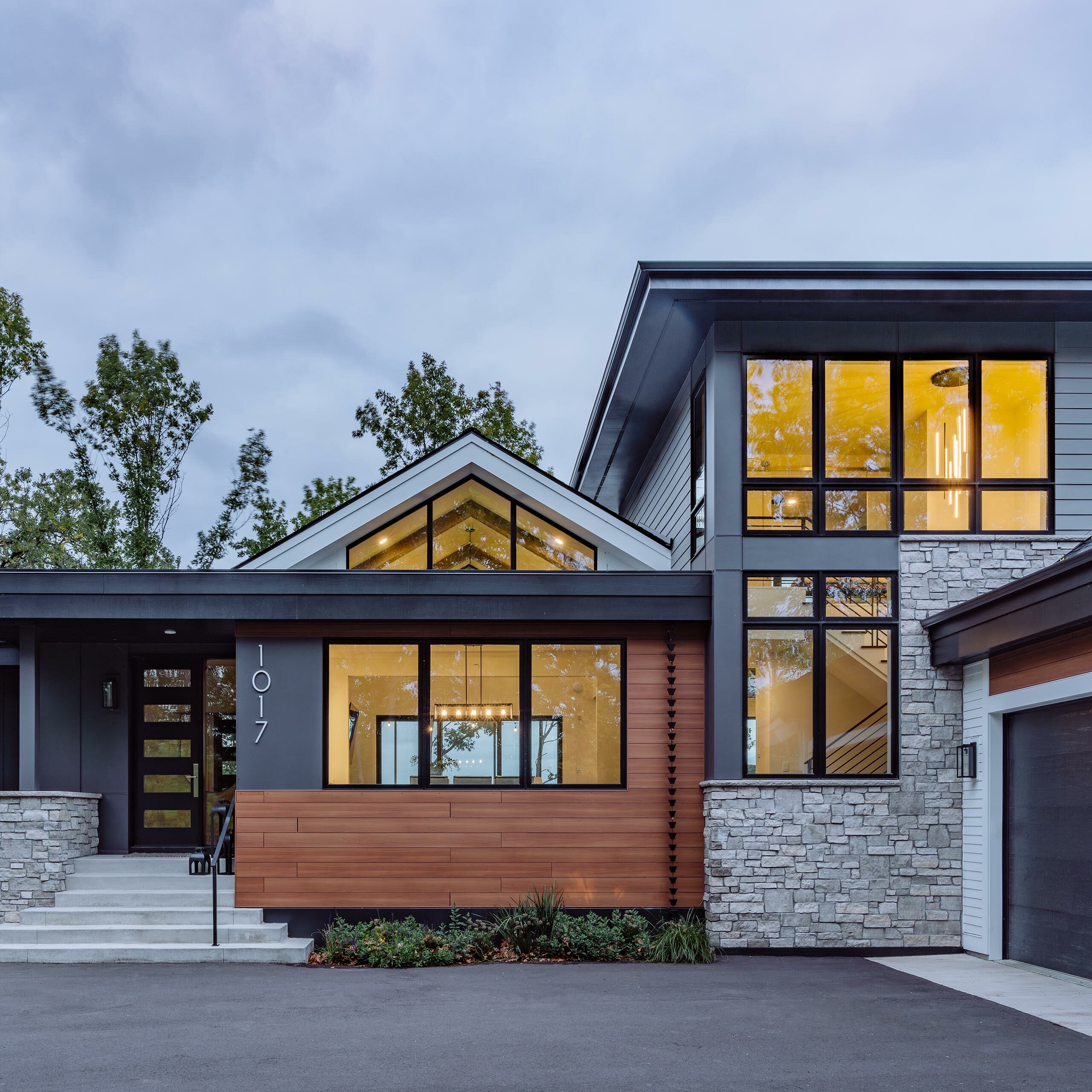 Nemitz Front Entry DSC3792 Web