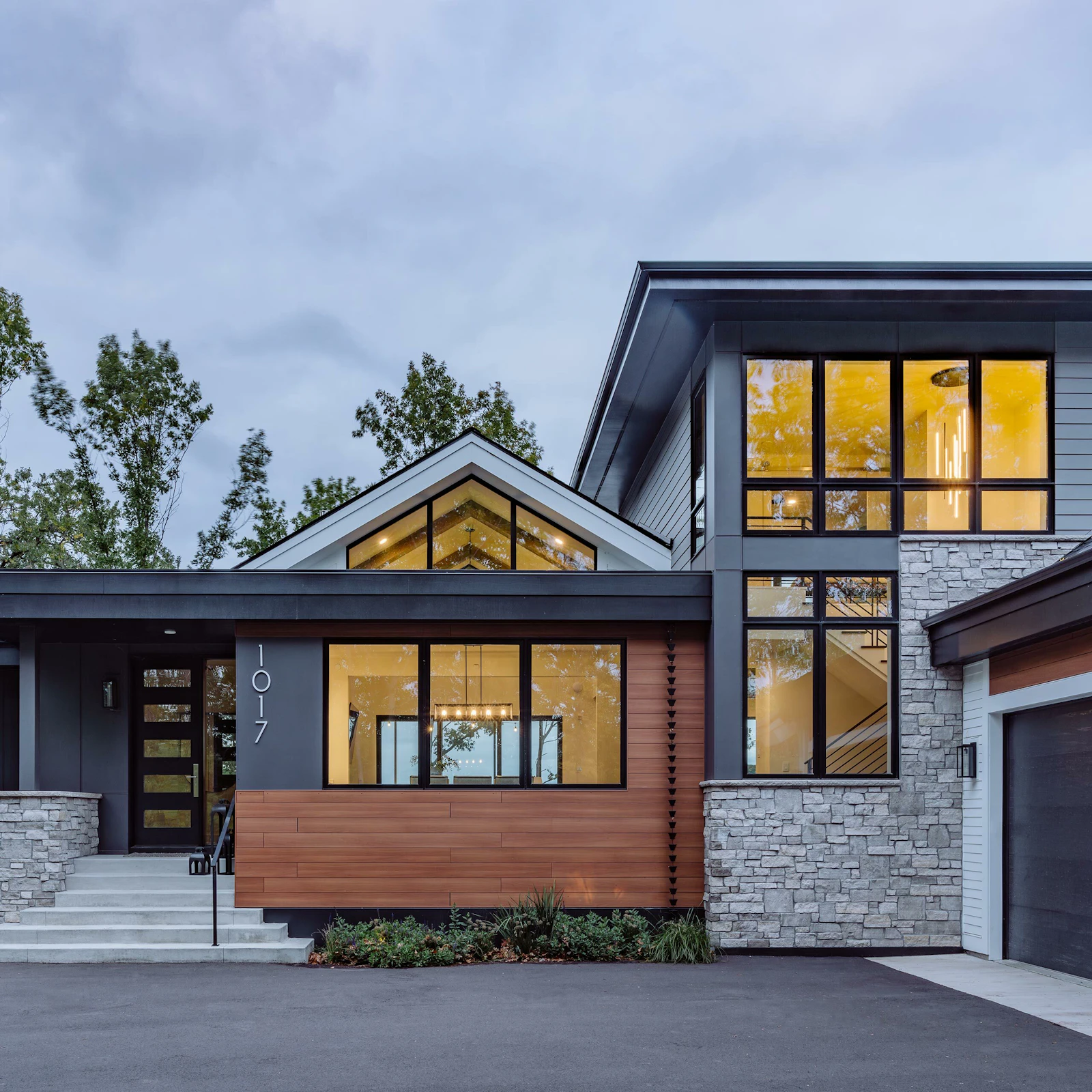 Nemitz Front Entry DSC3792 Web